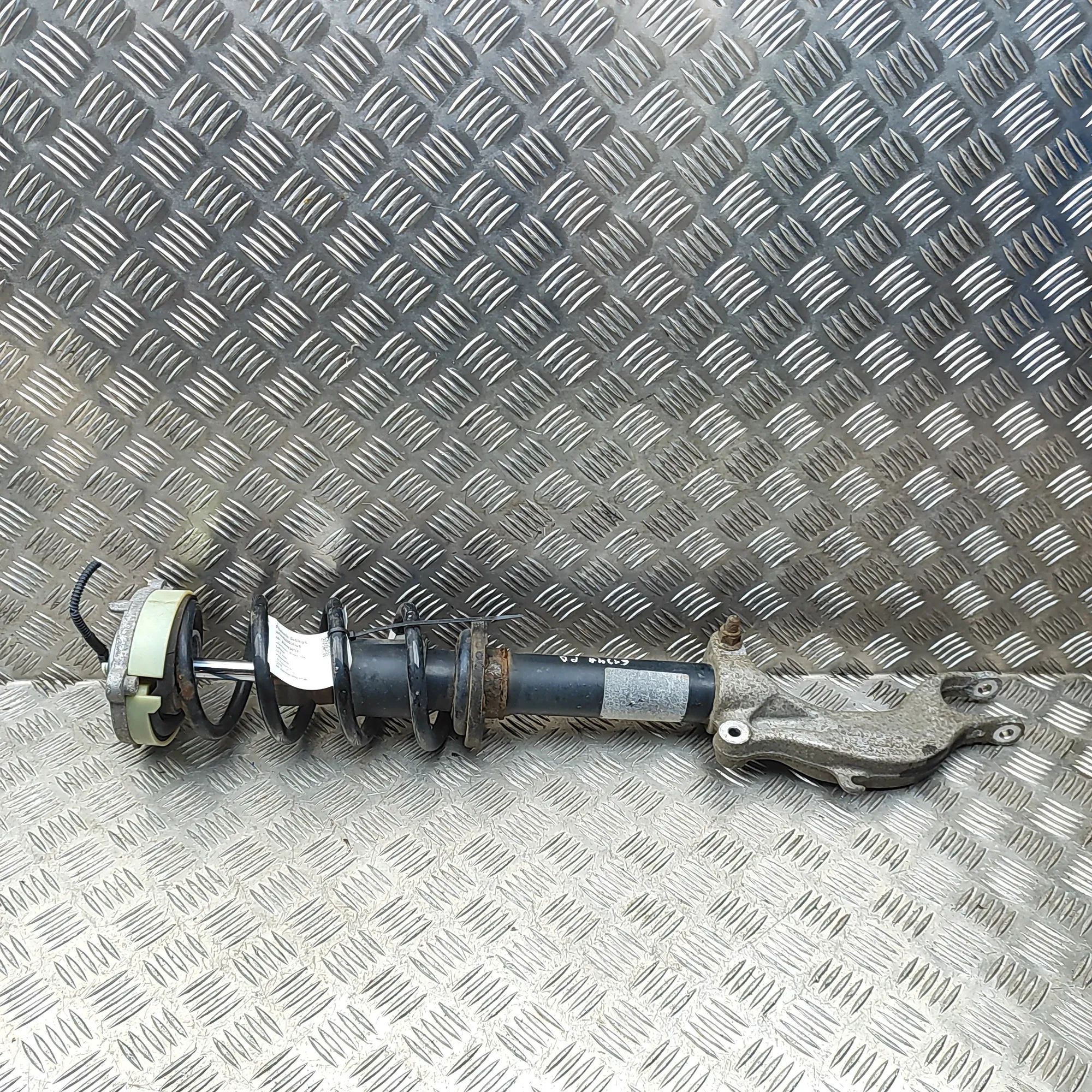 Audi Q5 (8R) Shock absorber — front right Shock absorber — front right — AUDI Q5 (FY) (20...