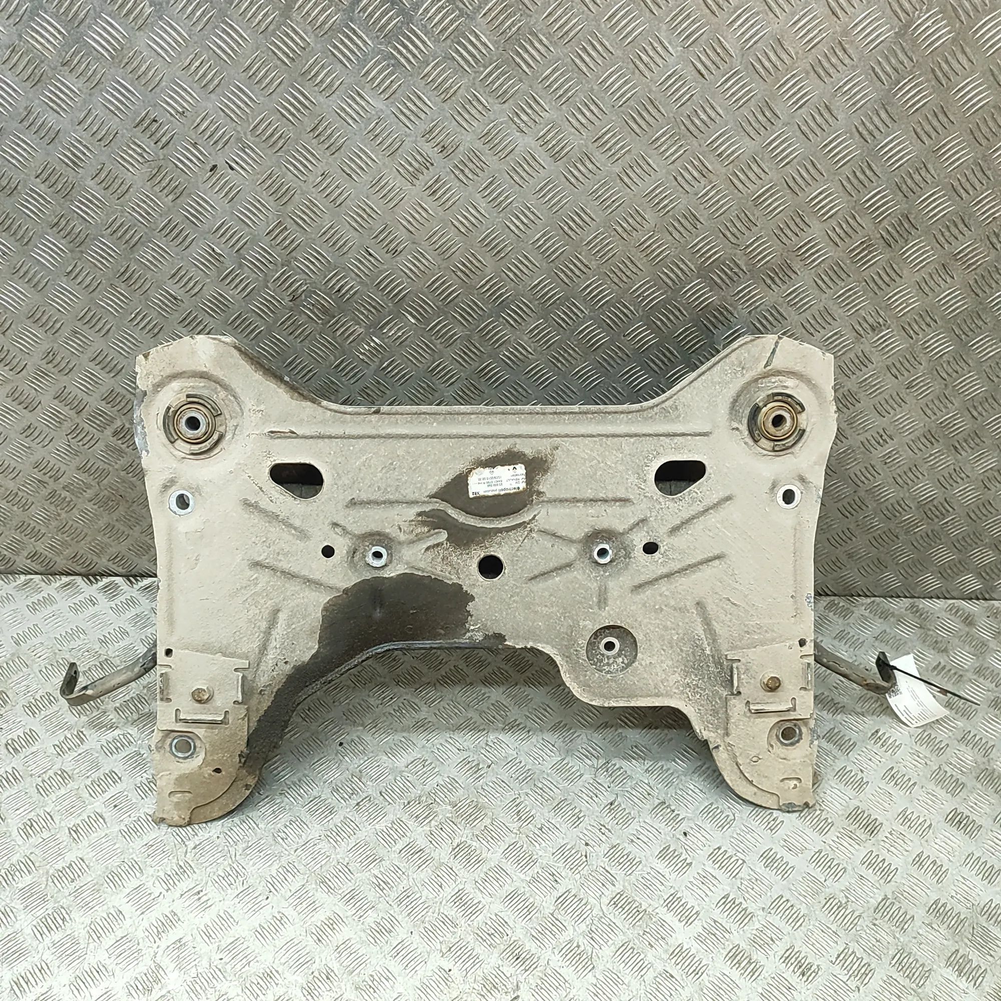 Opel Vivaro (B) Front subframe Front subframe — OPEL VIVARO (Combi) (2014-...)...