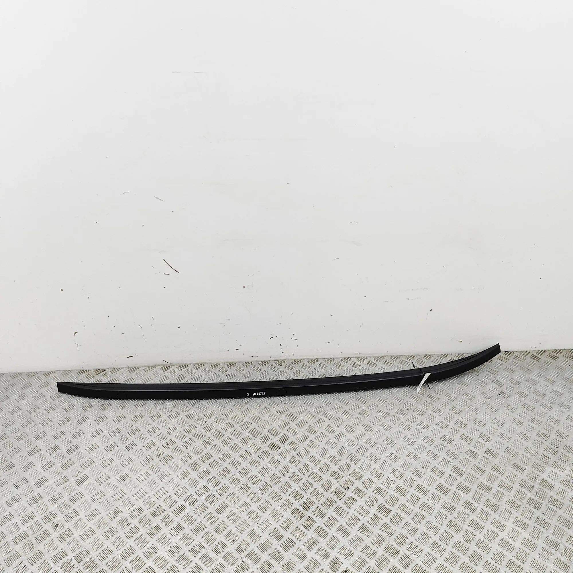 Hyundai Kona Left Side Roof Rail Left Side Roof Rail — HYUNDAI KONA (SX2) (2023-...