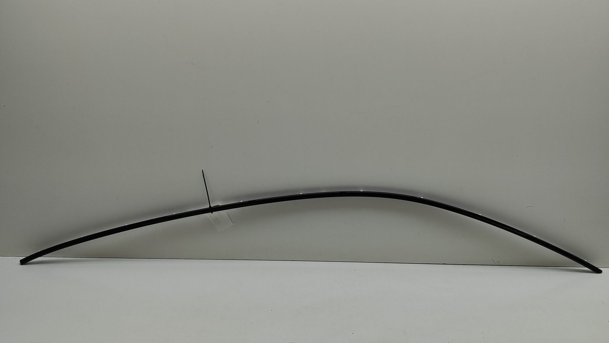 Porsche Macan (XAB) Right Side Roof Strip Trim Right Side Roof Strip Trim — PORSCHE MACAN (XAB...