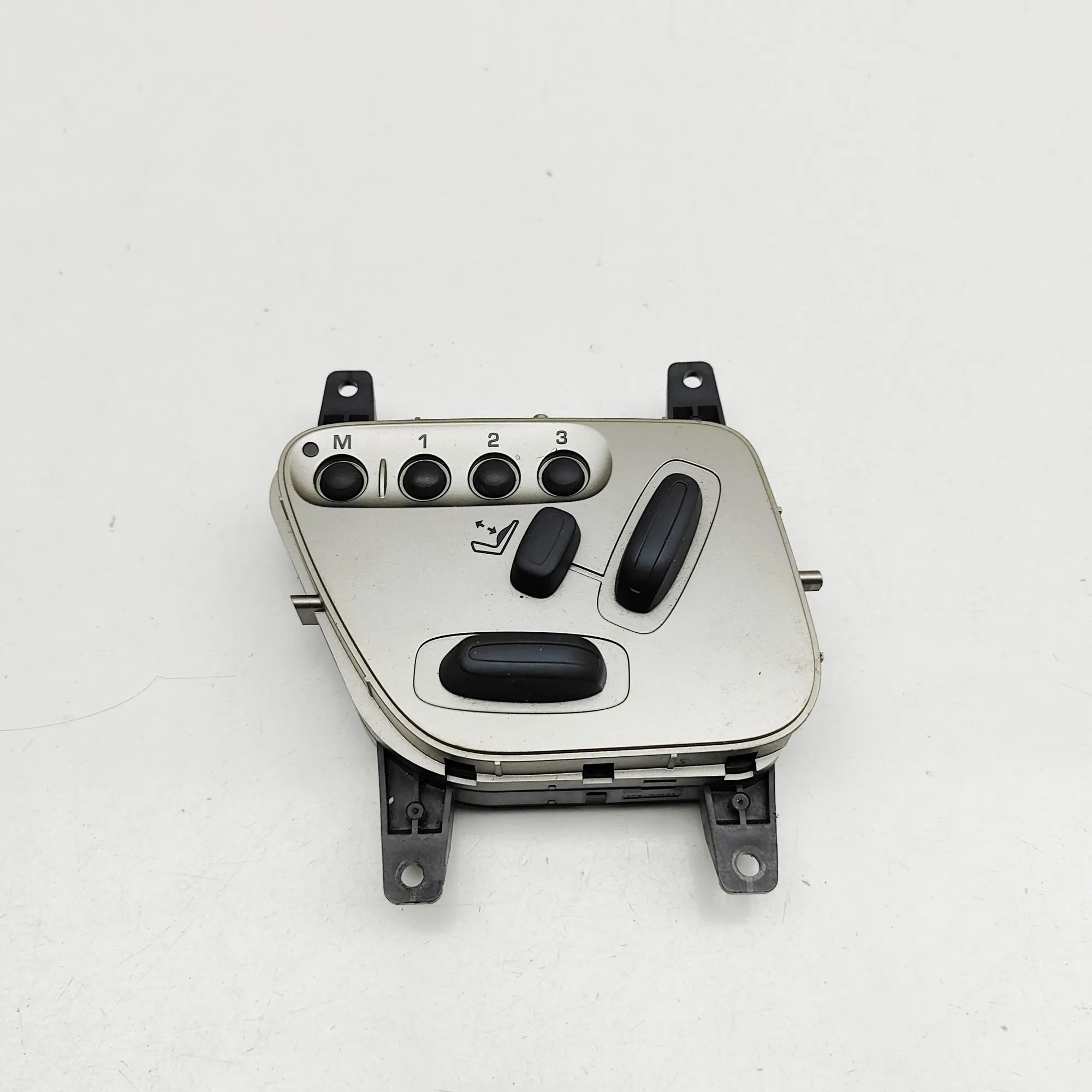 Jaguar XK Right Seat Control Buttons