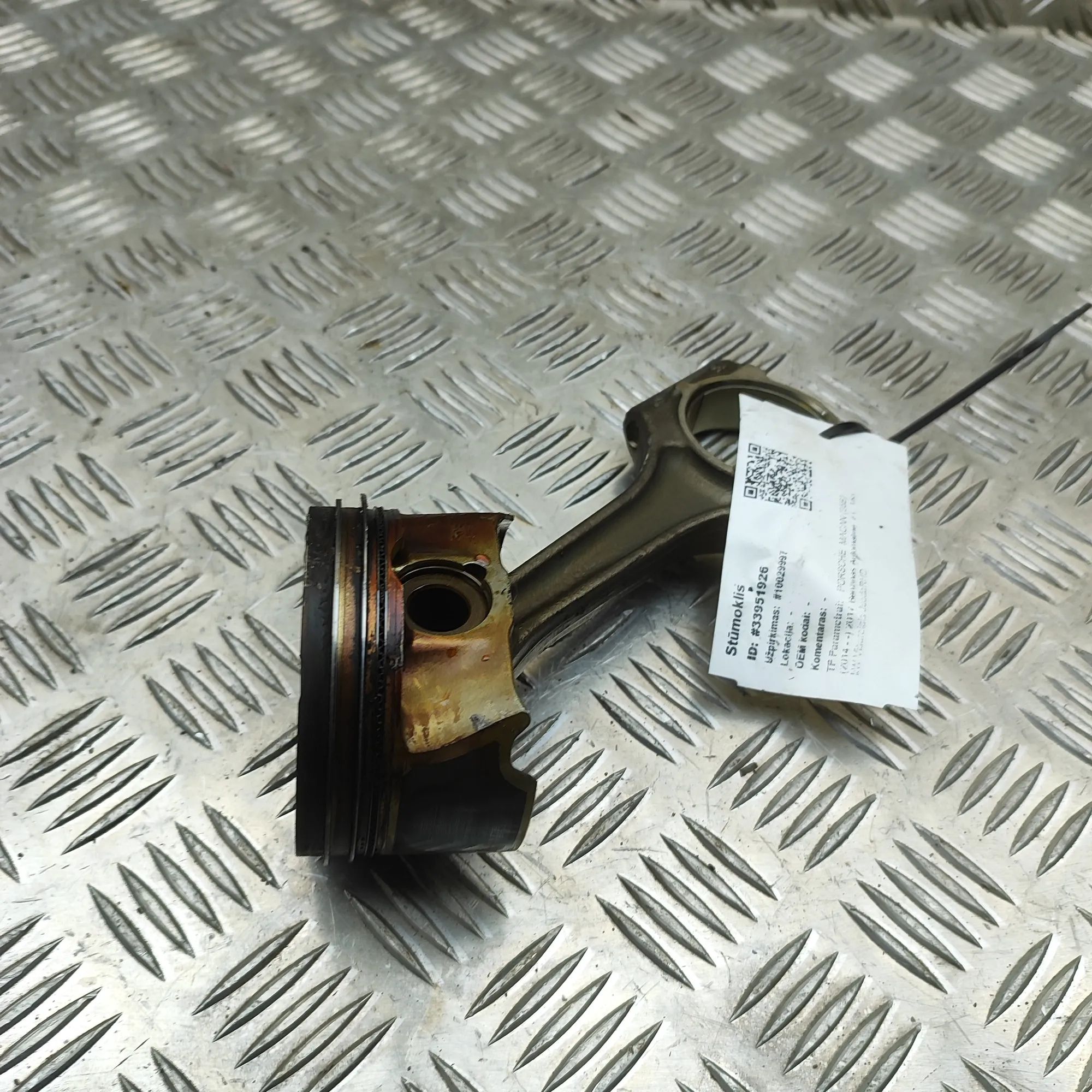 Porsche Macan Piston Piston — PORSCHE MACAN (95B) (2014-...) — 95819...