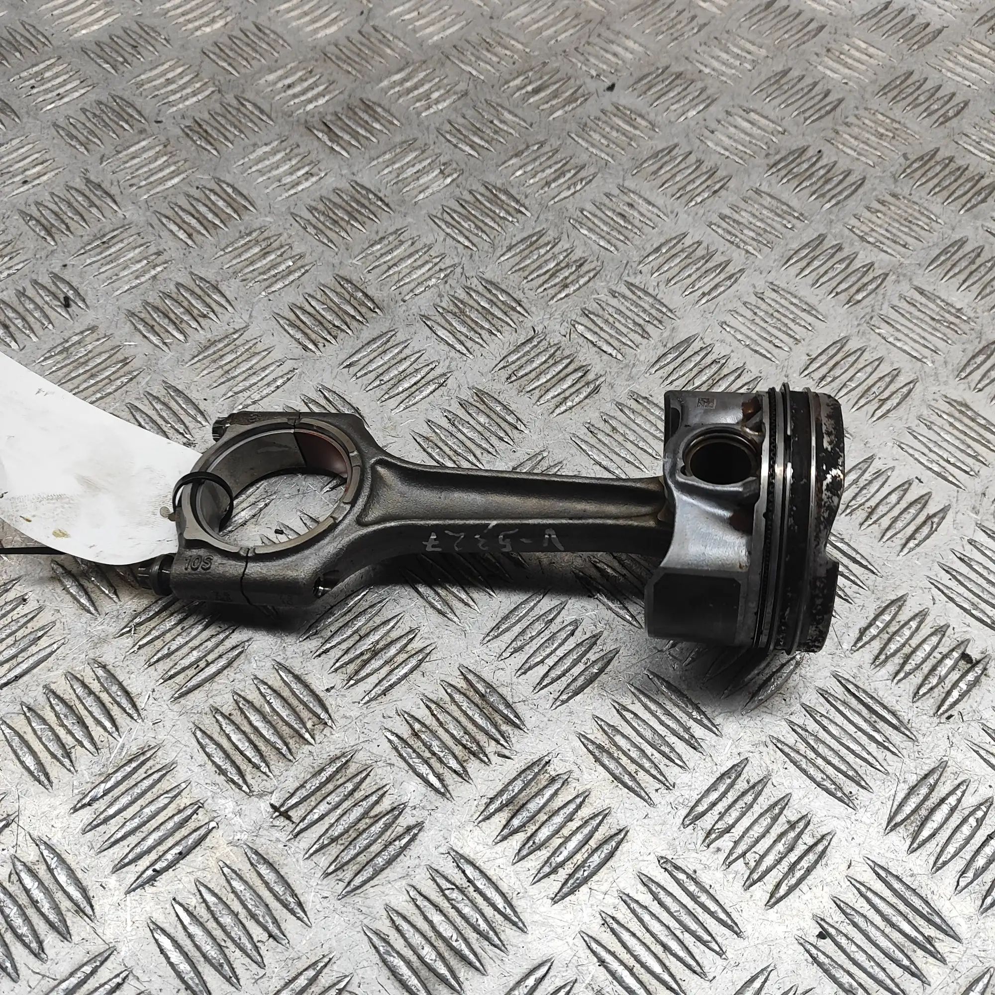 BMW 2 (F44) Piston Piston — BMW 2 SERIES (Gran Coupe F44) (2019-PR...