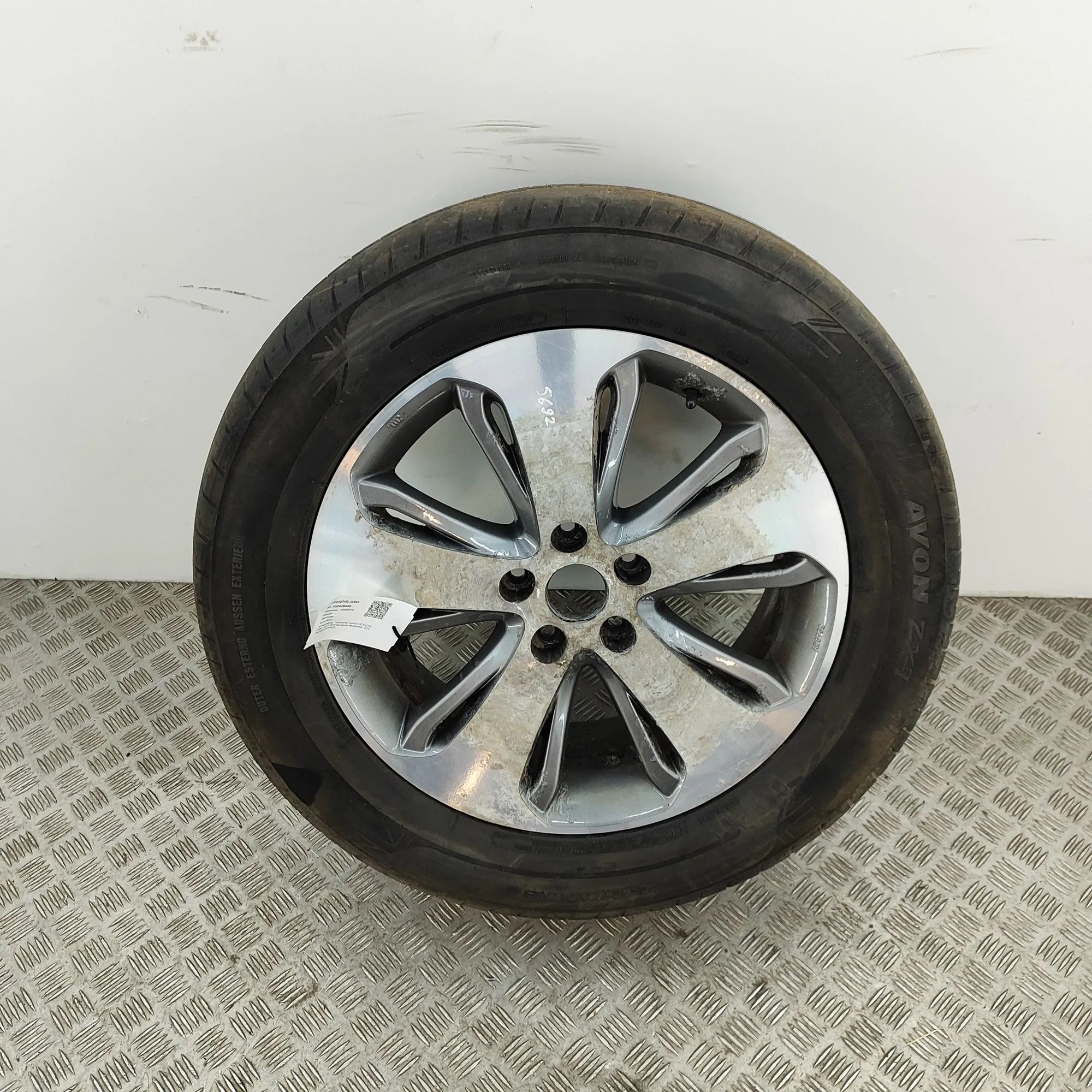 Hyundai Santa Fe Spare Wheel Space Saver Spare Wheel Space Saver — HYUNDAI SANTA (FÉ II ...