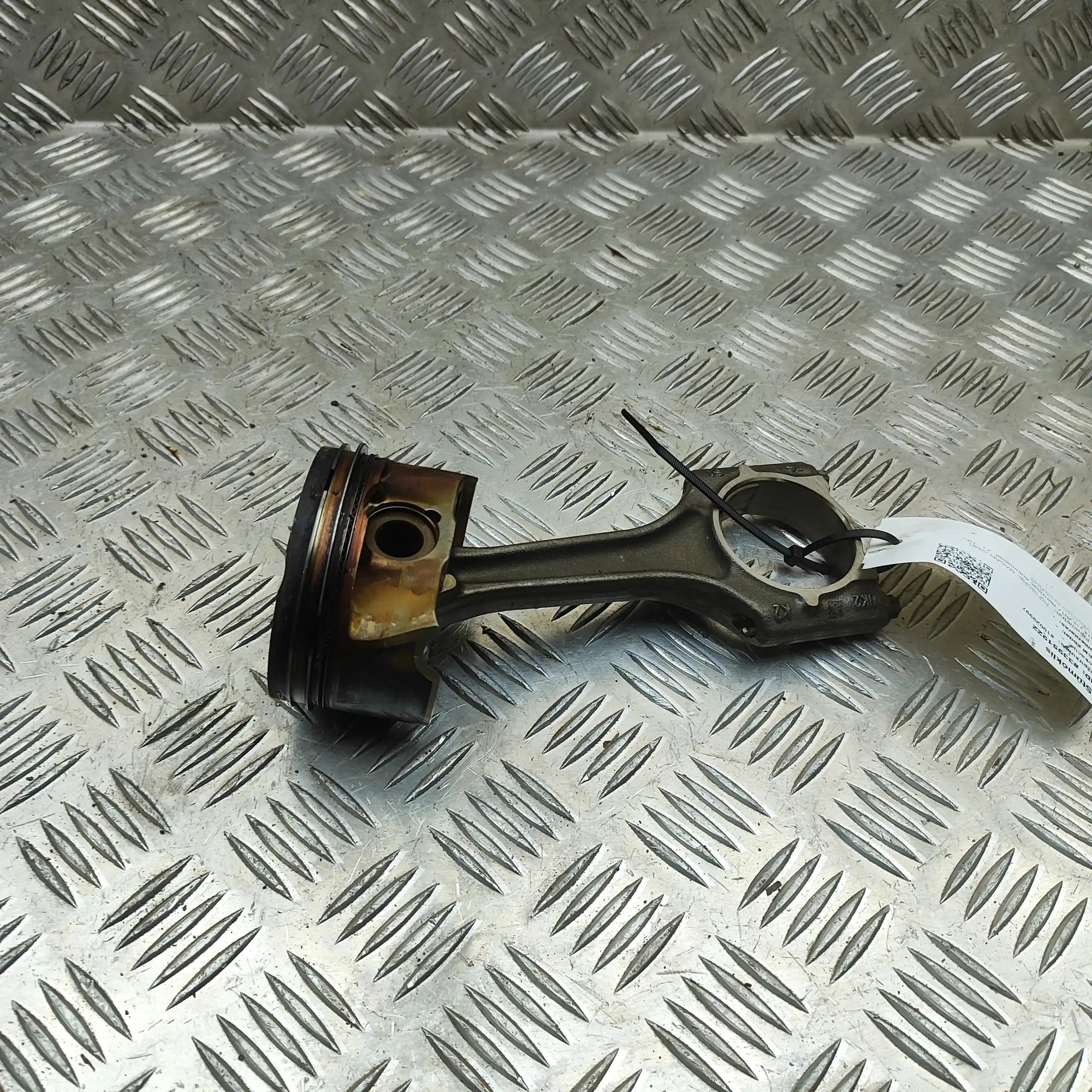 Porsche Macan Piston Piston — PORSCHE MACAN (95B) (2014-...) — 95819...