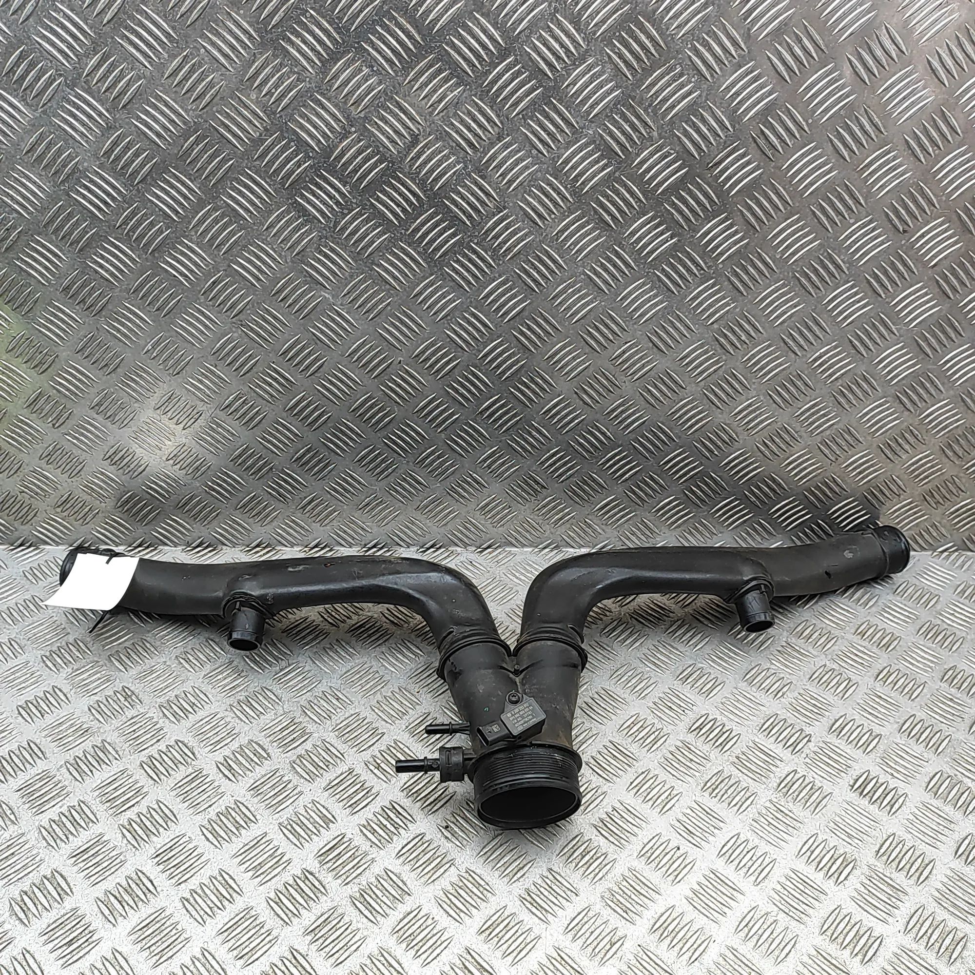 Porsche 911 (991) Intercooler Hose Pipe Intercooler Hose Pipe — PORSCHE 911 (991) (2011...