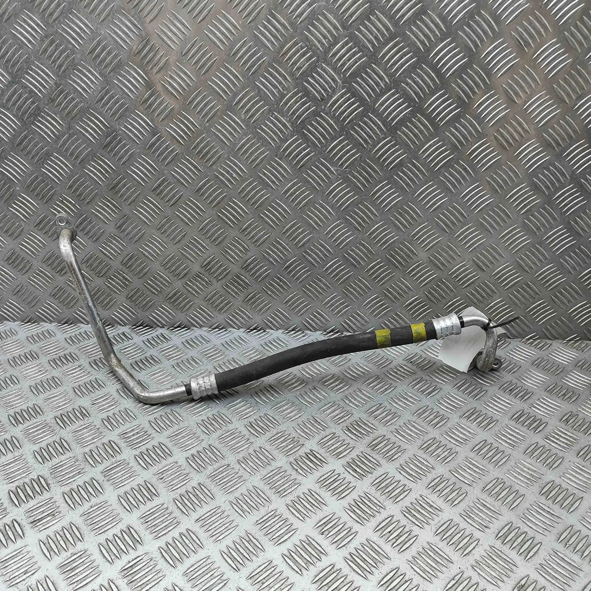 Toyota Auris A/C Air Con Hose Pipe A/C Air Con Hose Pipe — TOYOTA AURIS (TOURING S...