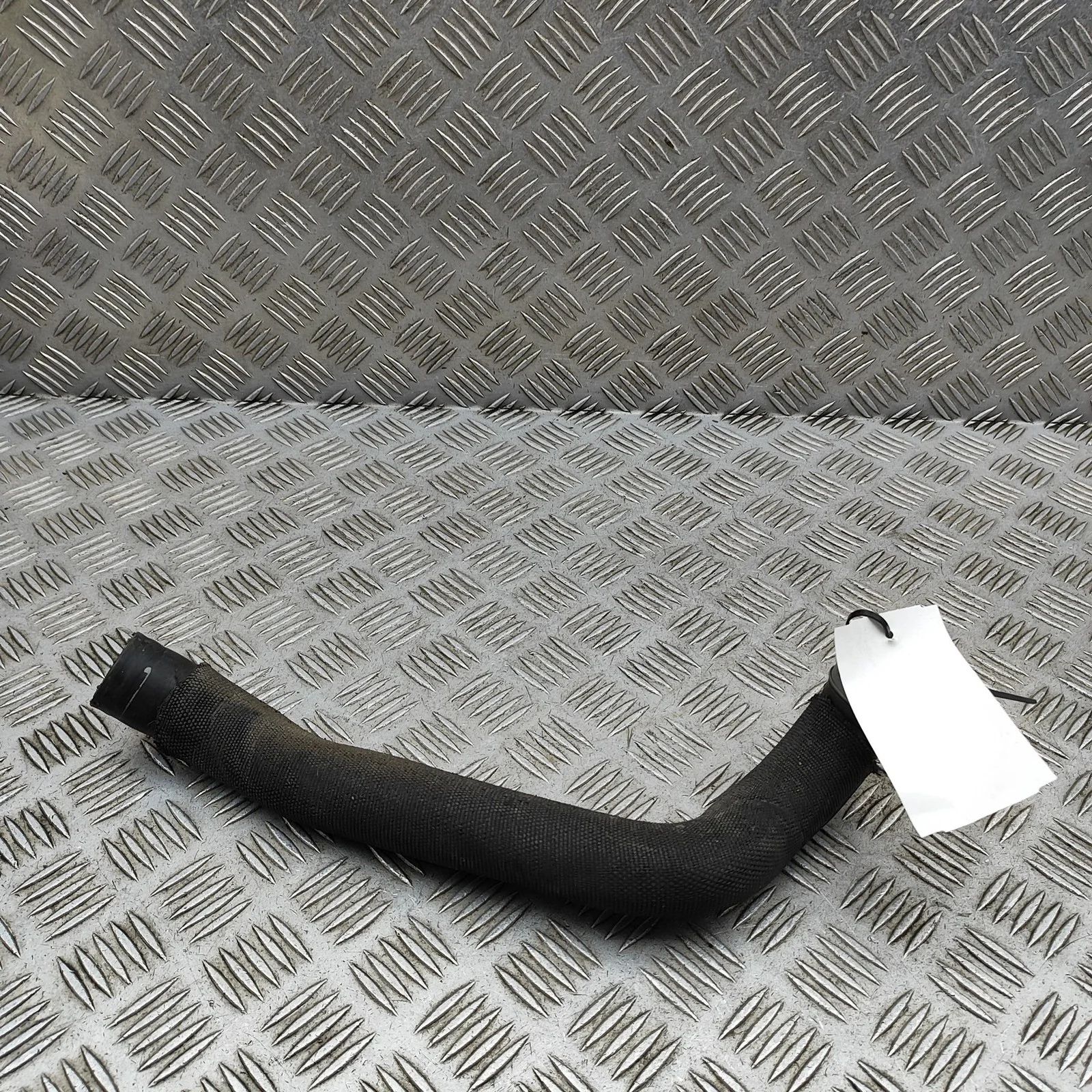 Porsche 911 (992) Intercooler Hose Pipe Intercooler Hose Pipe — PORSCHE 911 (992) (2019...