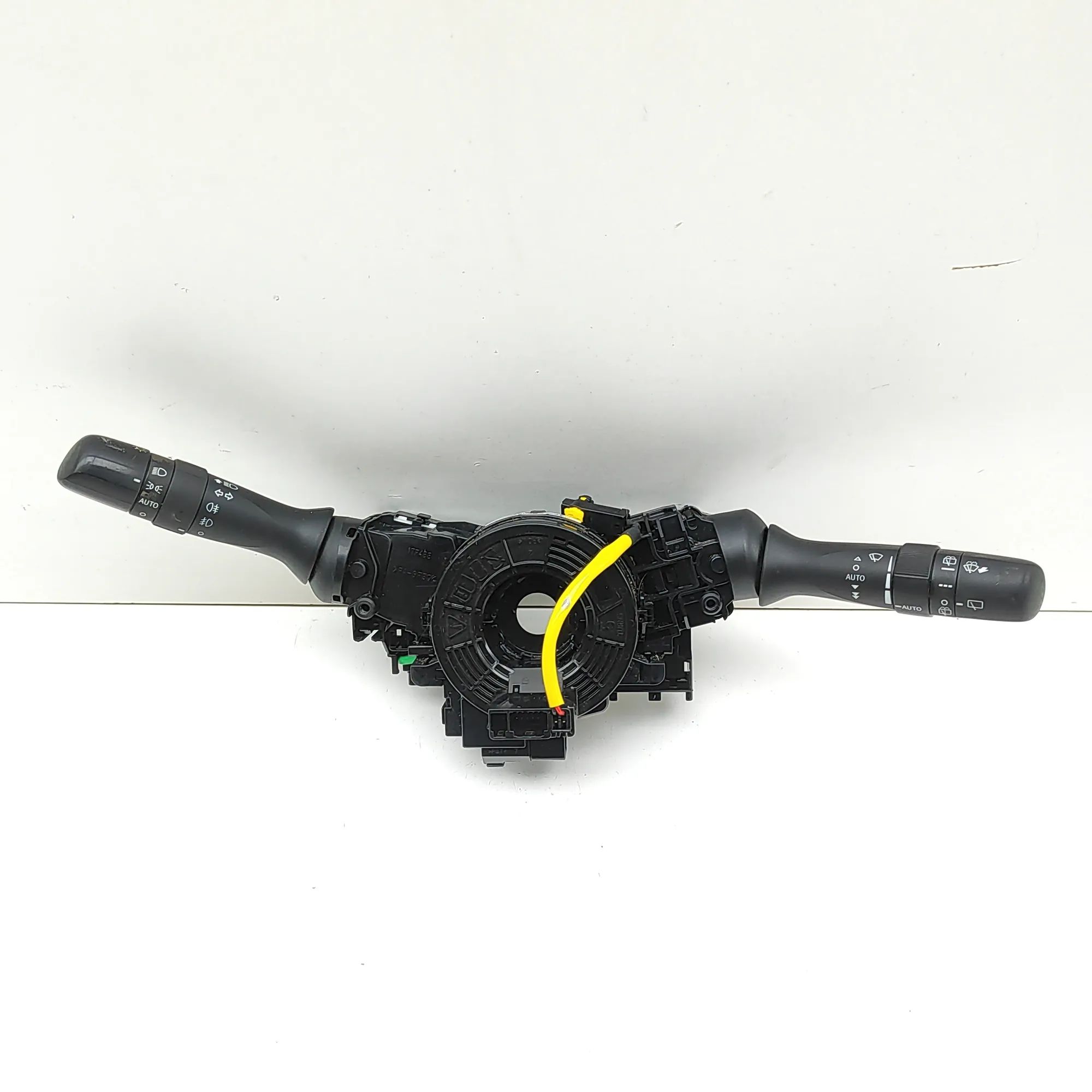Subaru Outback Indicator Wiper Stalk Switch Indicator Wiper Stalk Switch — SUBARU OUTBACK (...