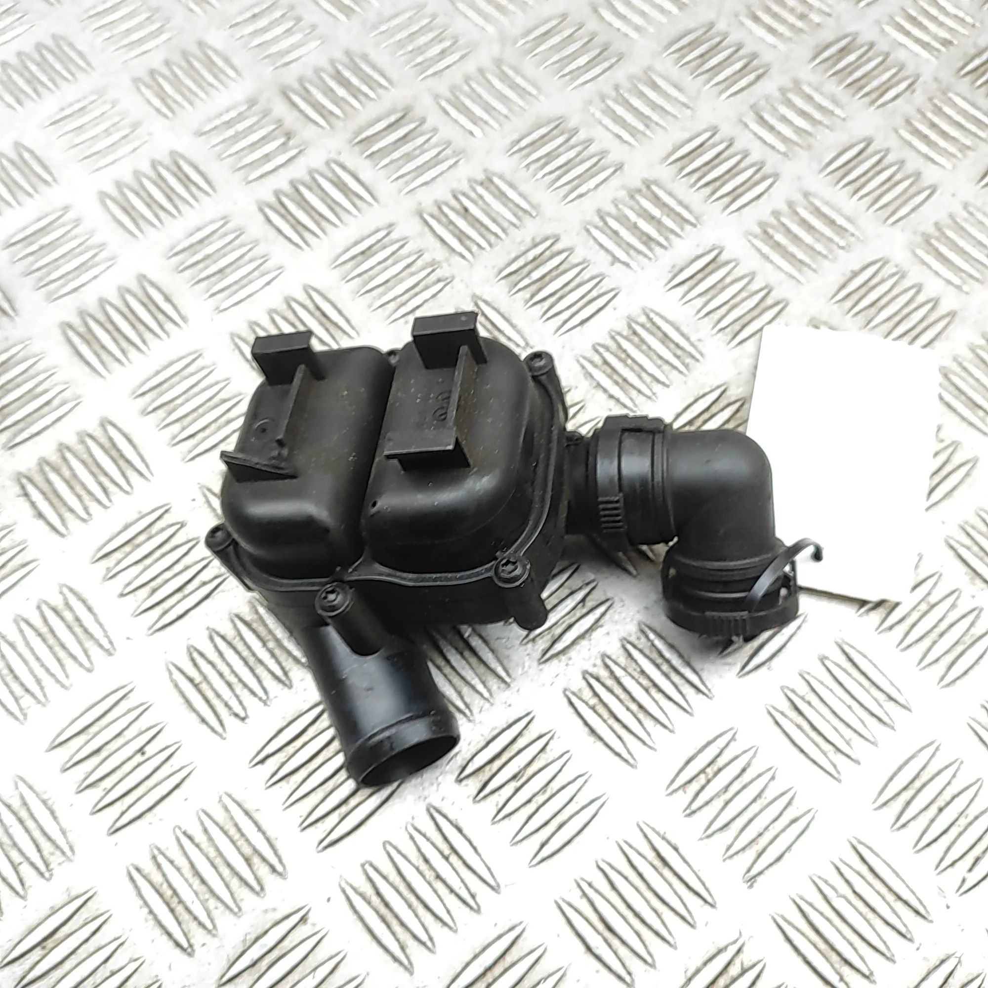 Porsche 911 (991) Vacuum valve Vacuum valve — PORSCHE 911 (991) (2011-2020) — ...