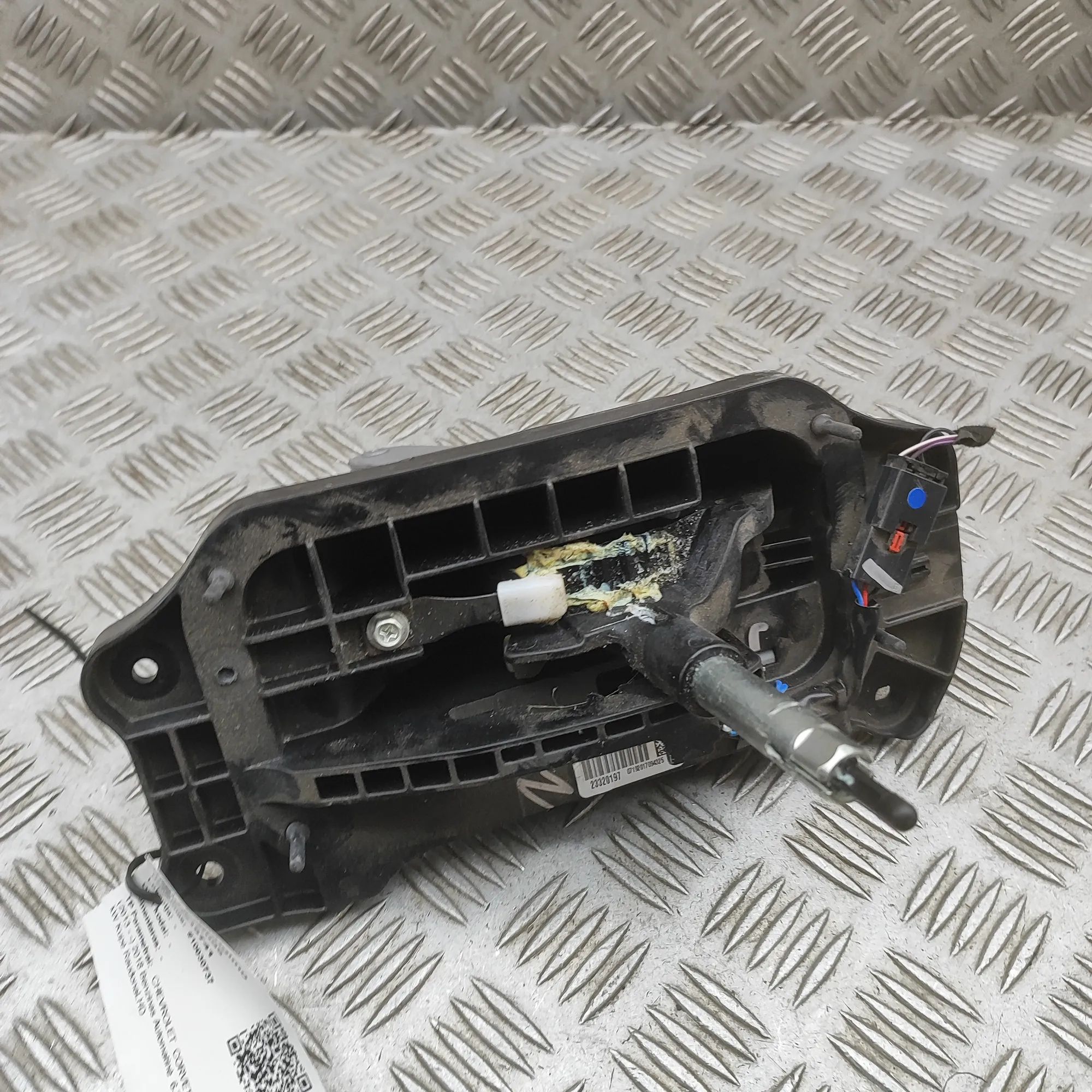 Chevrolet Corvette (C7) Gear Shifting Mechanism Gear Shifting Mechanism — CHEVROLET CORVETTE (C...