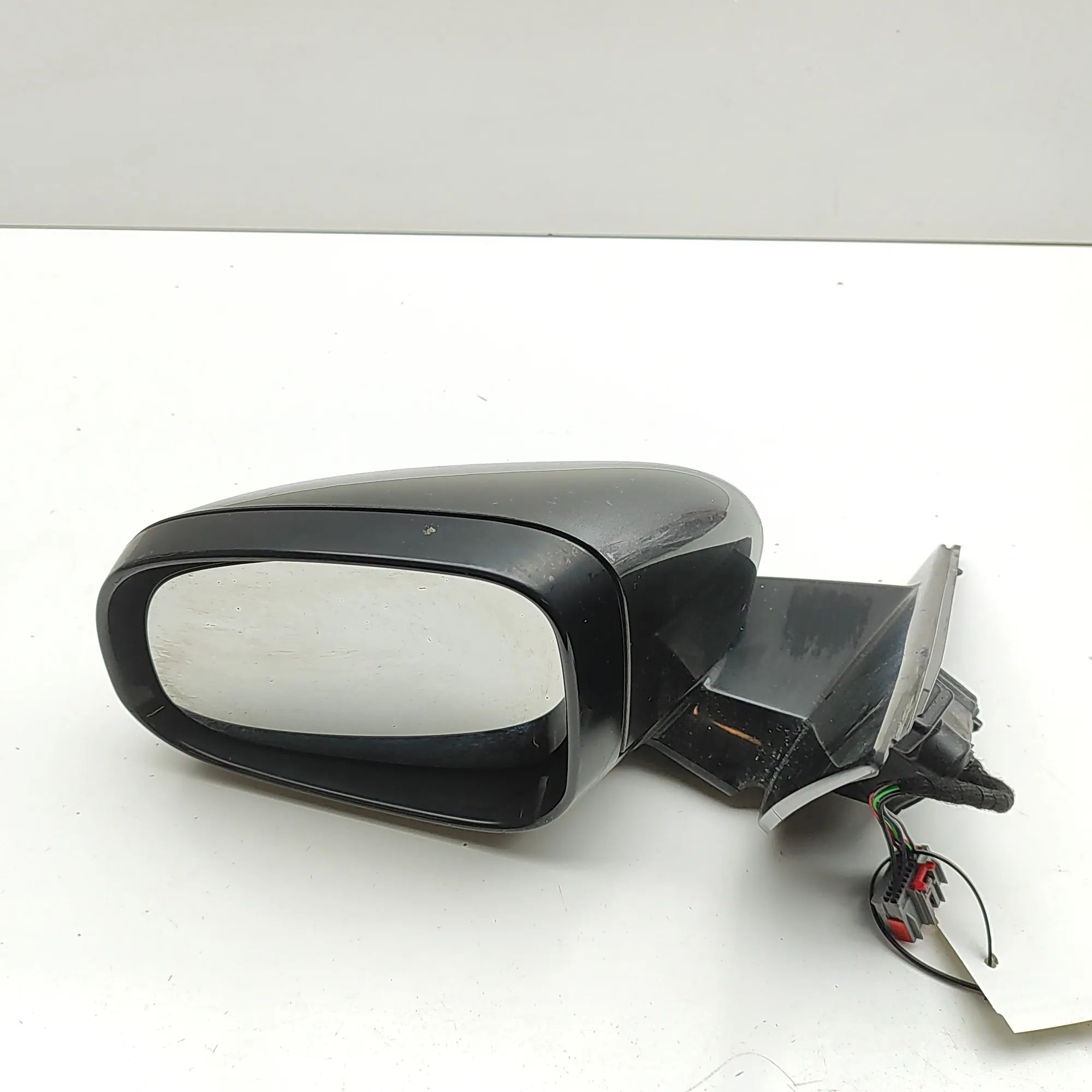 Jaguar XE Left Side Wing Mirror Left Side Wing Mirror — JAGUAR XE (X760) (2015-...