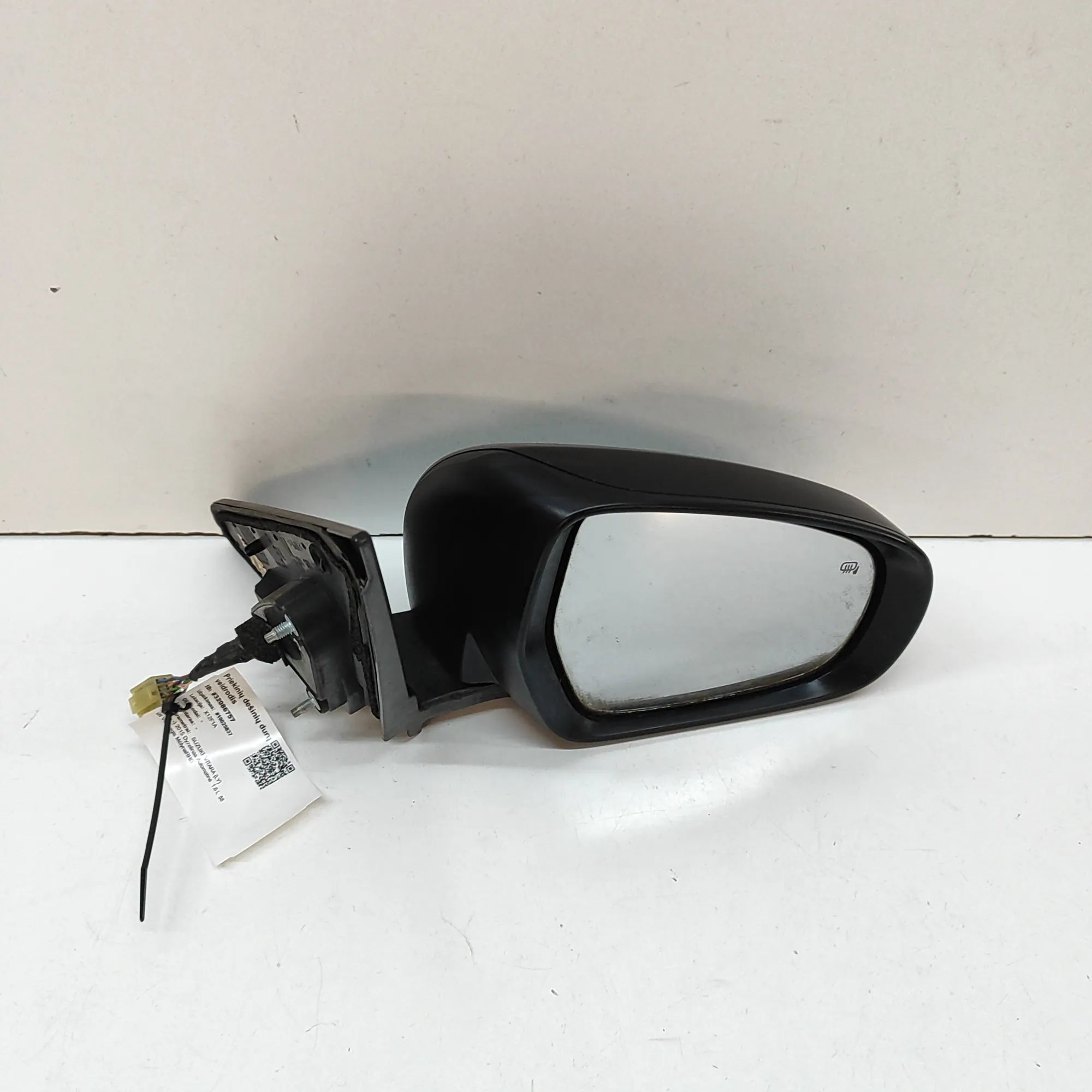 Suzuki Grand Vitara Right Side Wing Mirror Right Side Wing Mirror — SUZUKI VITARA (LY) (20...