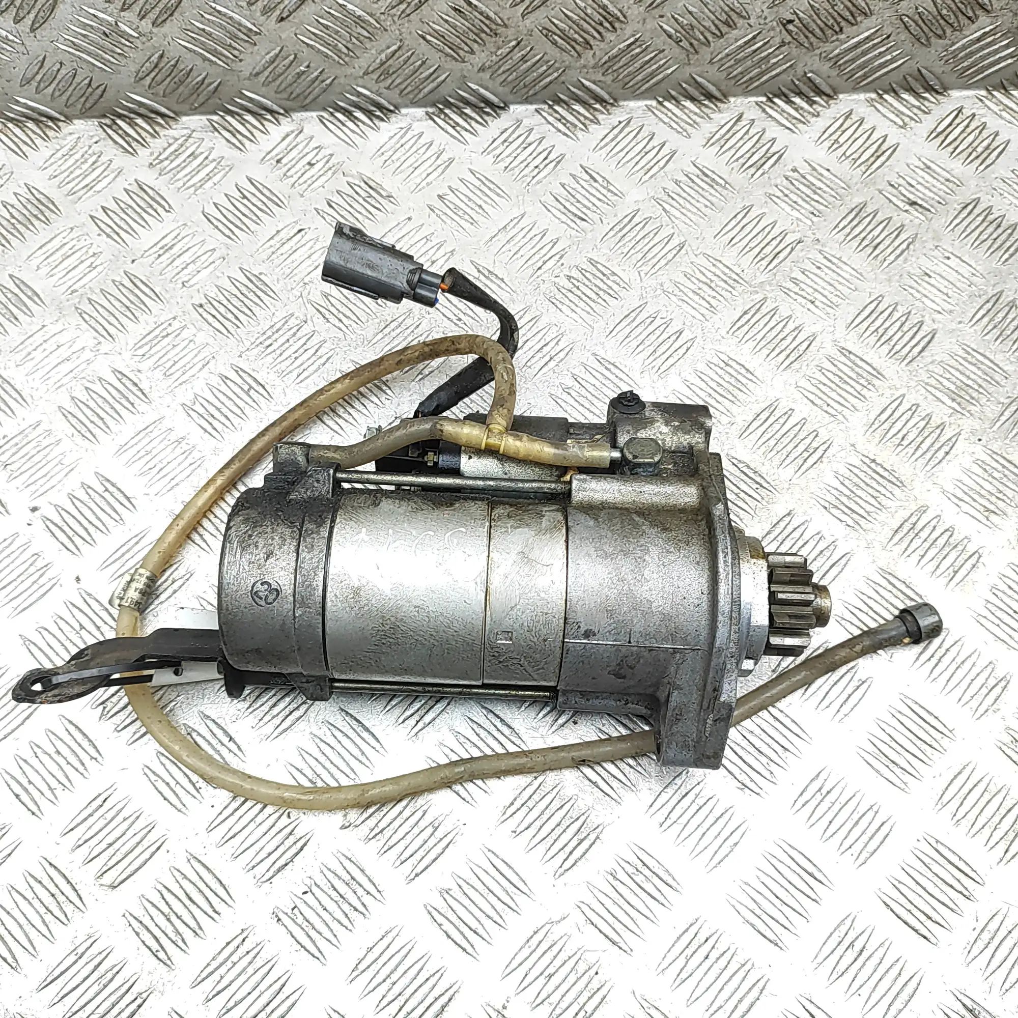 Land Rover Range Rover Sport (L494) Starter Motor Starter motor — LAND ROVER RANGE ROVER SPORT (I...