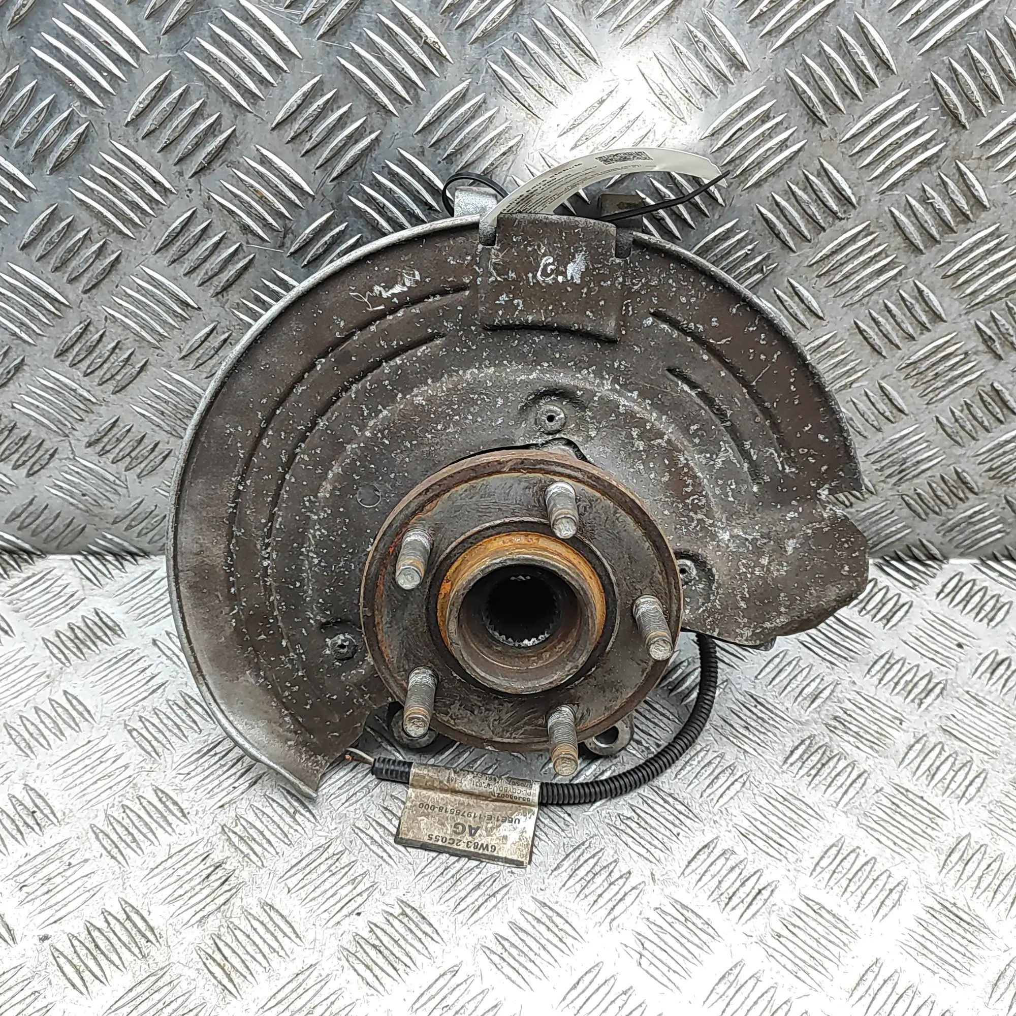 Jaguar XK Rear Left Wheel Hub Spindle