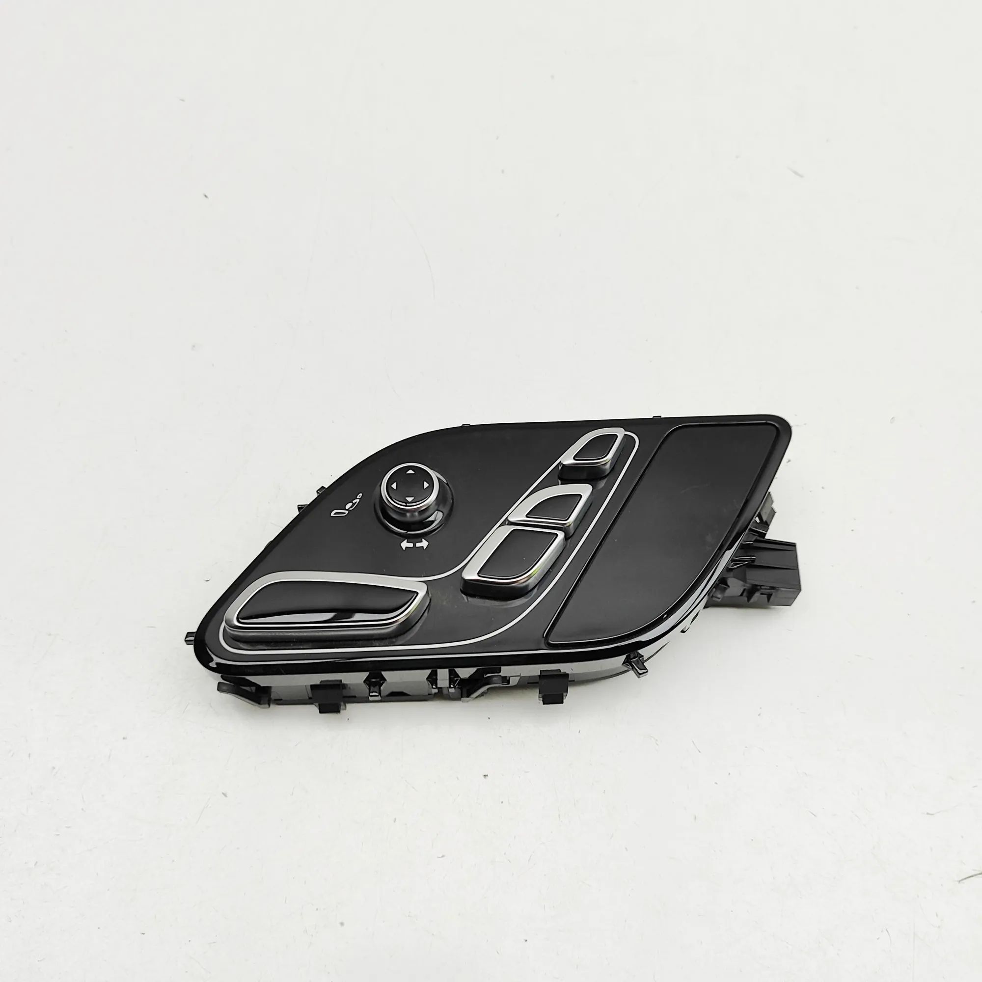 Land Rover Range Rover (L405) Right Seat Control Buttons Right Seat Control Buttons — LAND ROVER RANGE R...