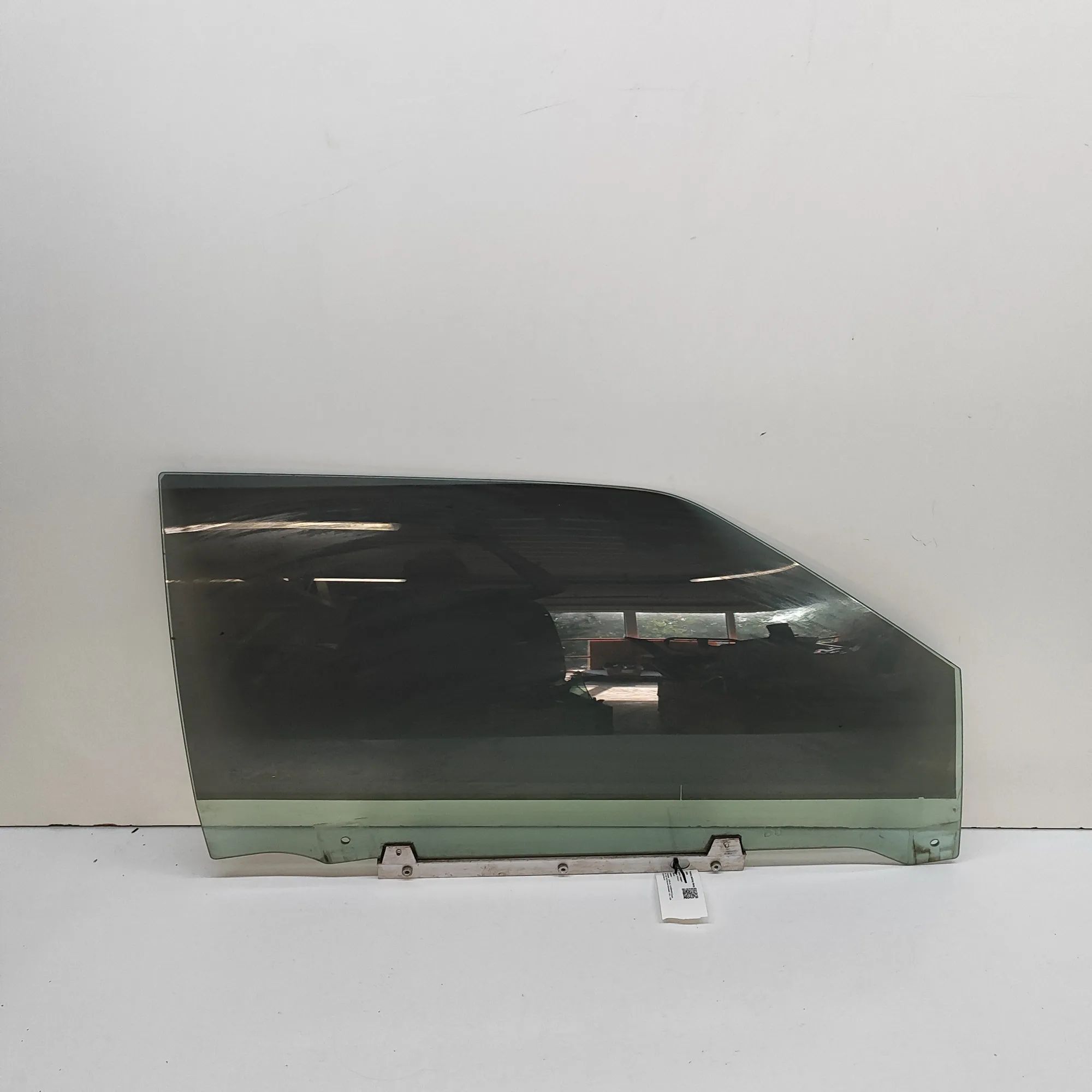 Cadillac Eldorado Front Right Door Window Front Right Door Window — CADILLAC ELDORADO (Co...