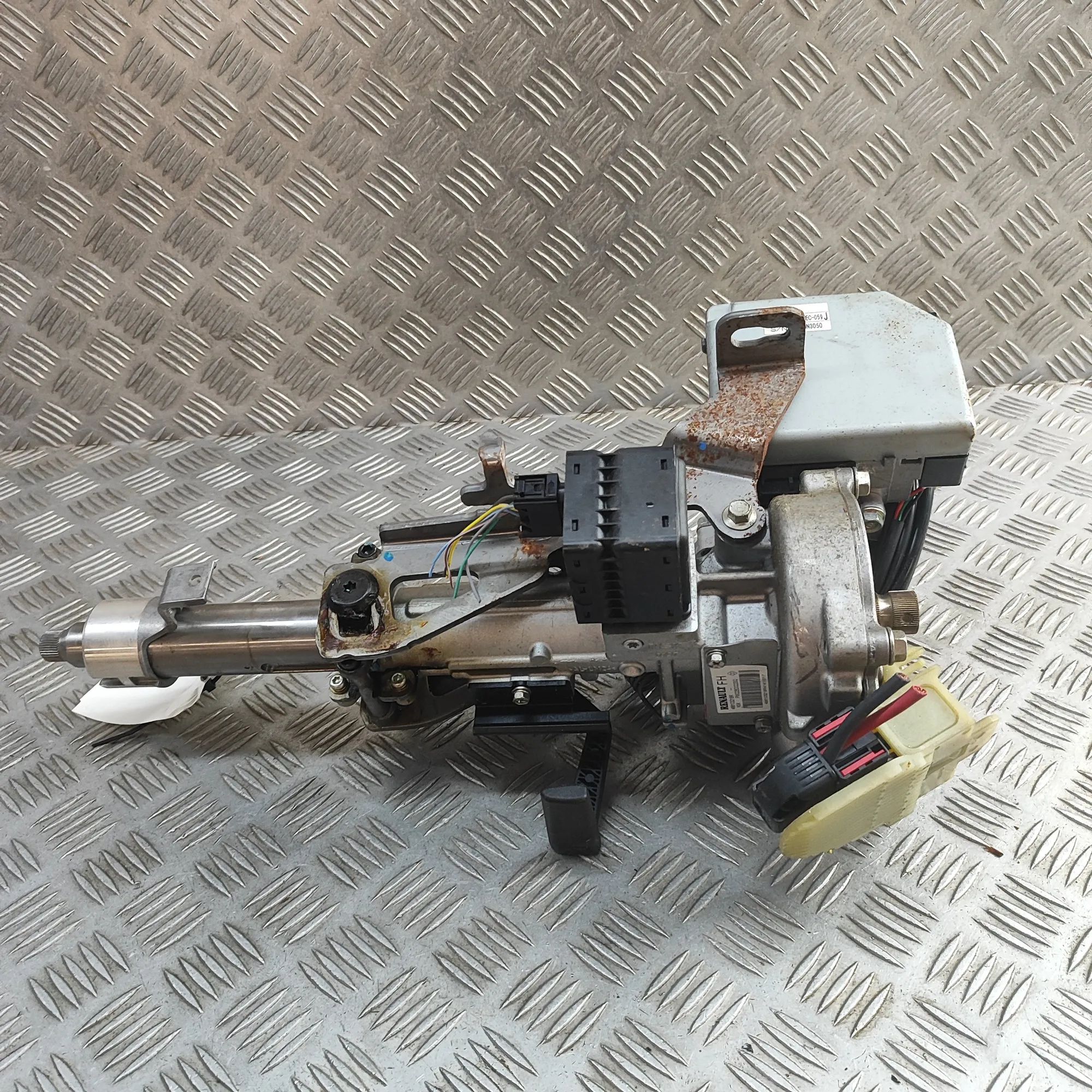 Renault Megane Steering Column Mechanism Steering Column Mechanism — RENAULT MEGANE (CC ...