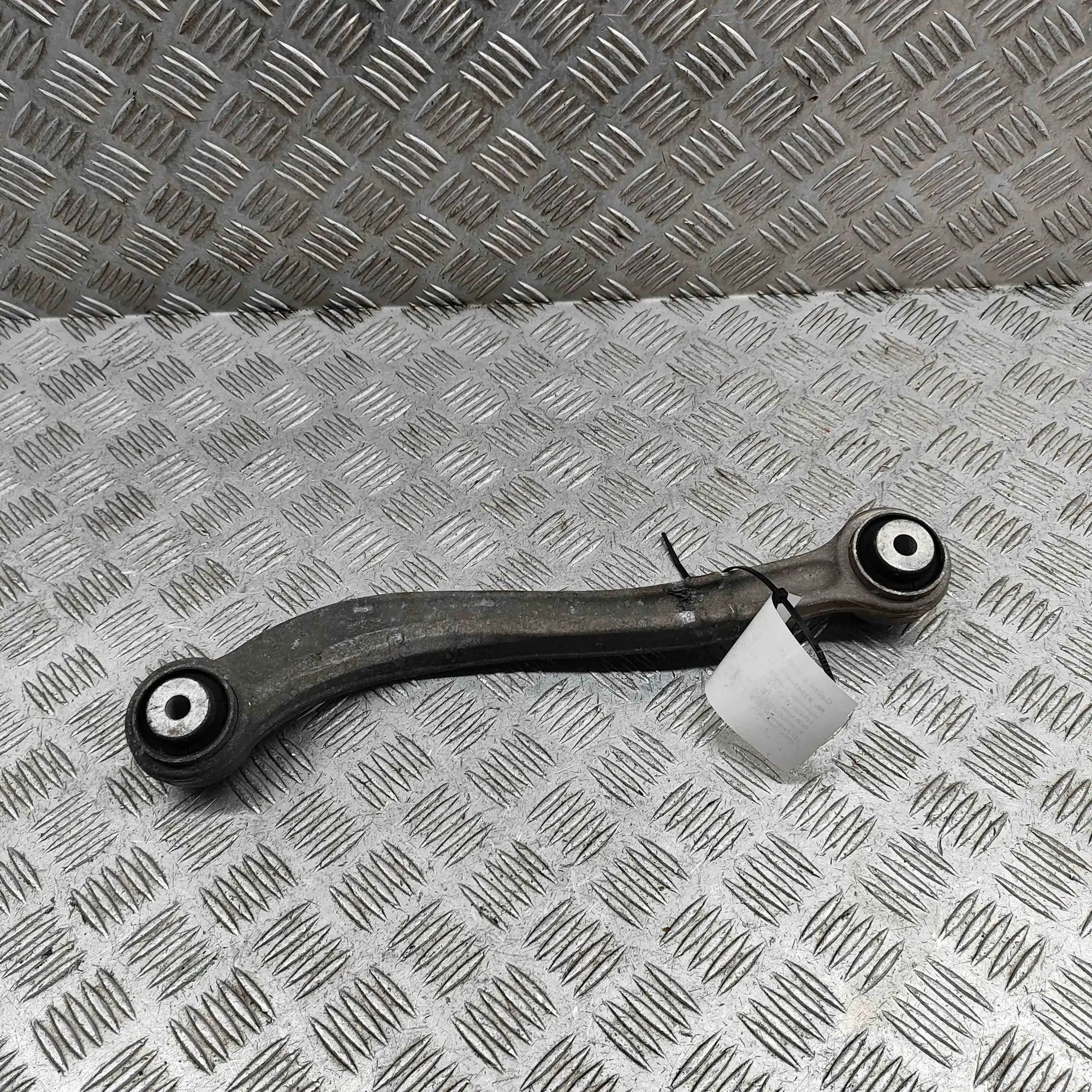 Porsche 911 (991) Control arm — rear right Control arm — rear right — PORSCHE 911 (991) (2...