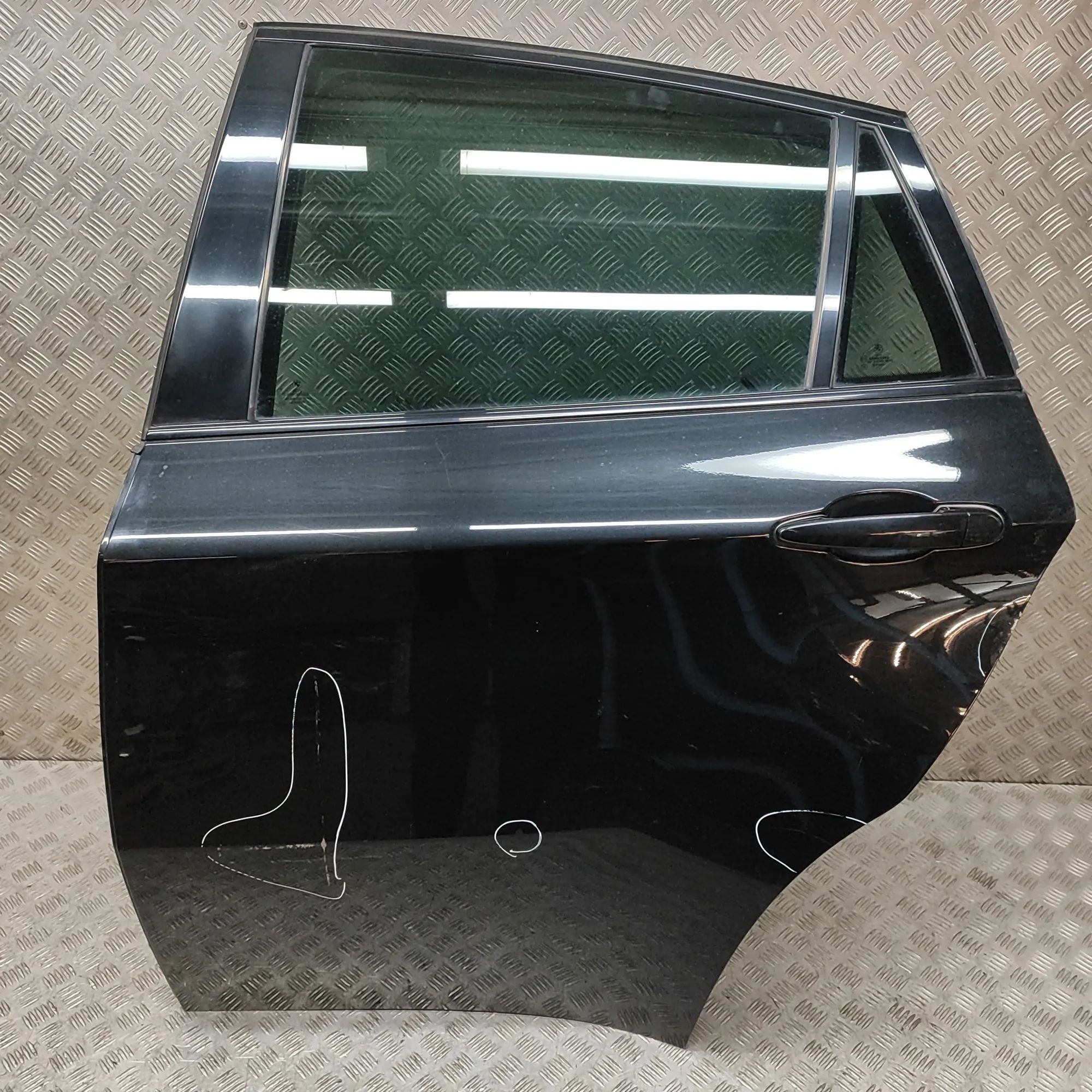 BMW X6 (E71 / E72) Door — rear left Door — rear left — BMW X6 (E71, E72) (2007-2014...