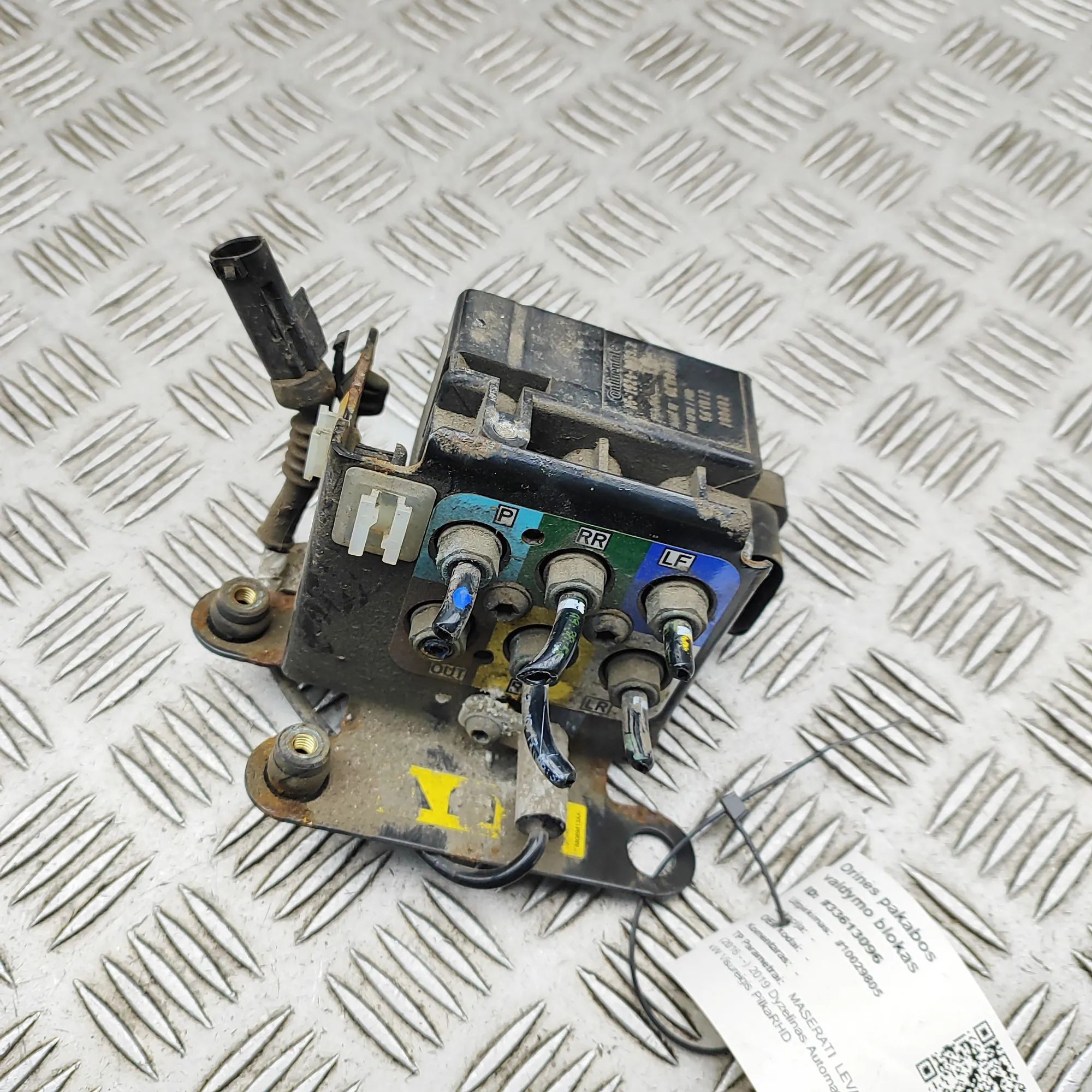 Maserati Levante Air Suspension Control Unit Air Suspension Control Unit — MASERATI LEVANTE ...