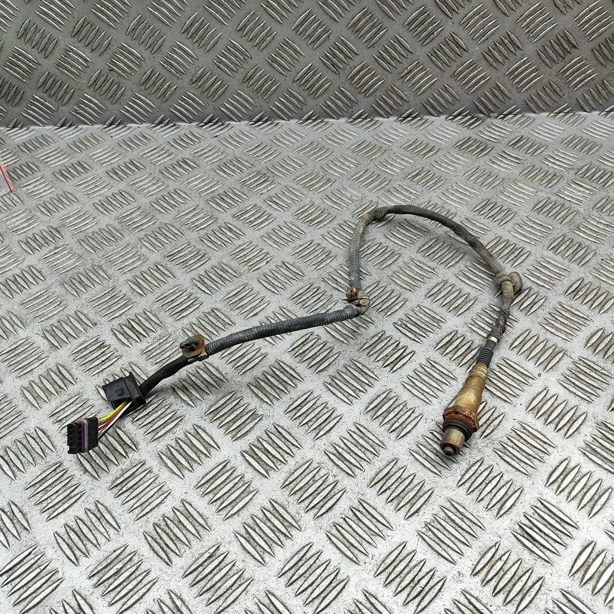 Toyota Land Cruiser 150 Lambda Oxygen Sensor Lambda Oxygen Sensor — TOYOTA LAND CRUISER (_J1...