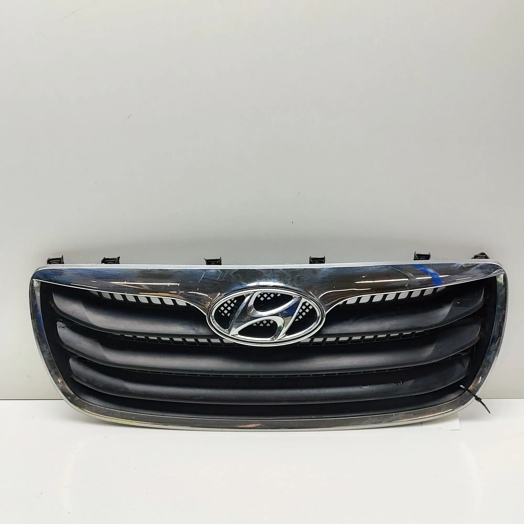 Hyundai Santa Fe Radiator Grille Radiator grille — HYUNDAI SANTA (FÉ II CM) (200...