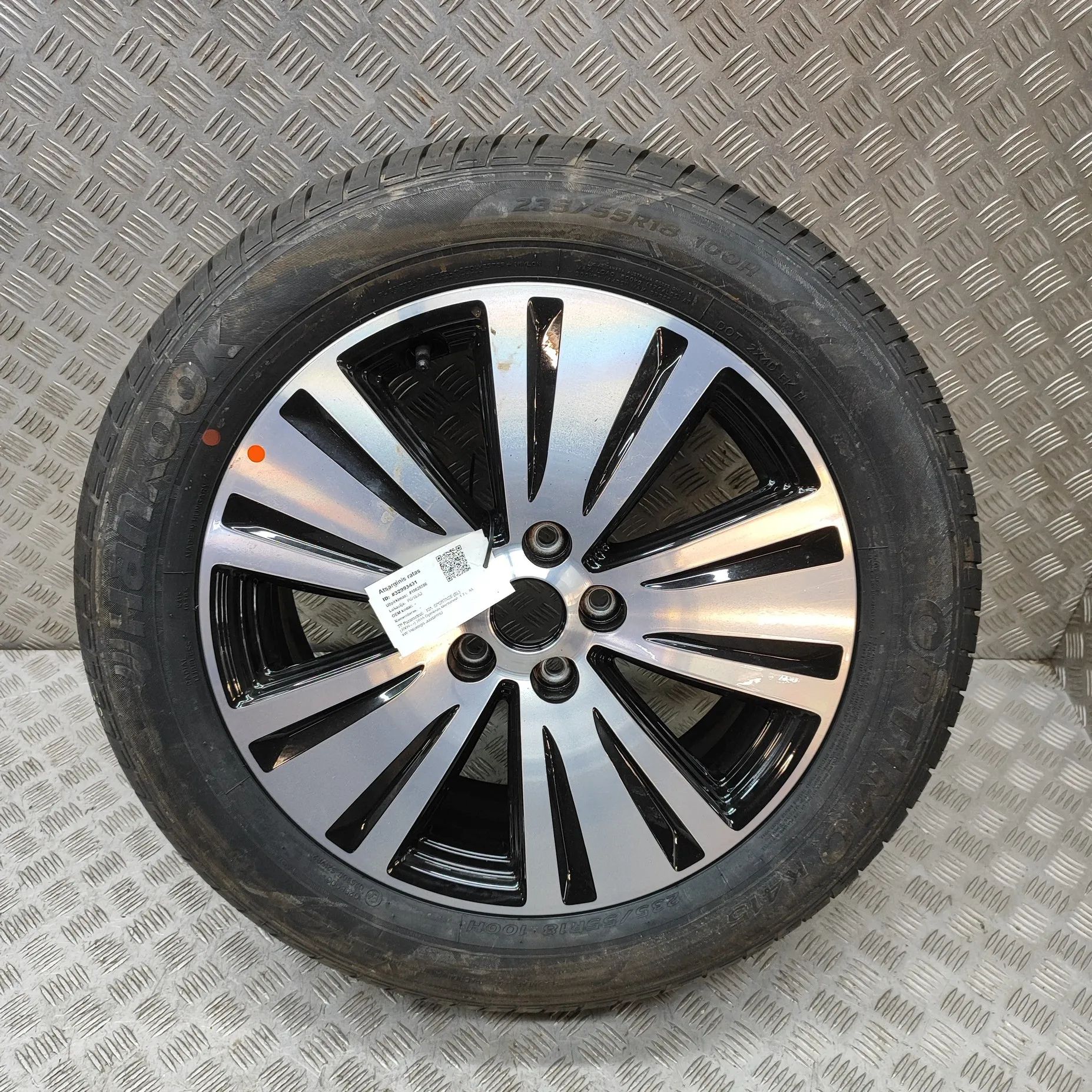 Kia Sportage Spare Wheel Space Saver Spare Wheel Space Saver — KIA SPORTAGE (SL) (20...