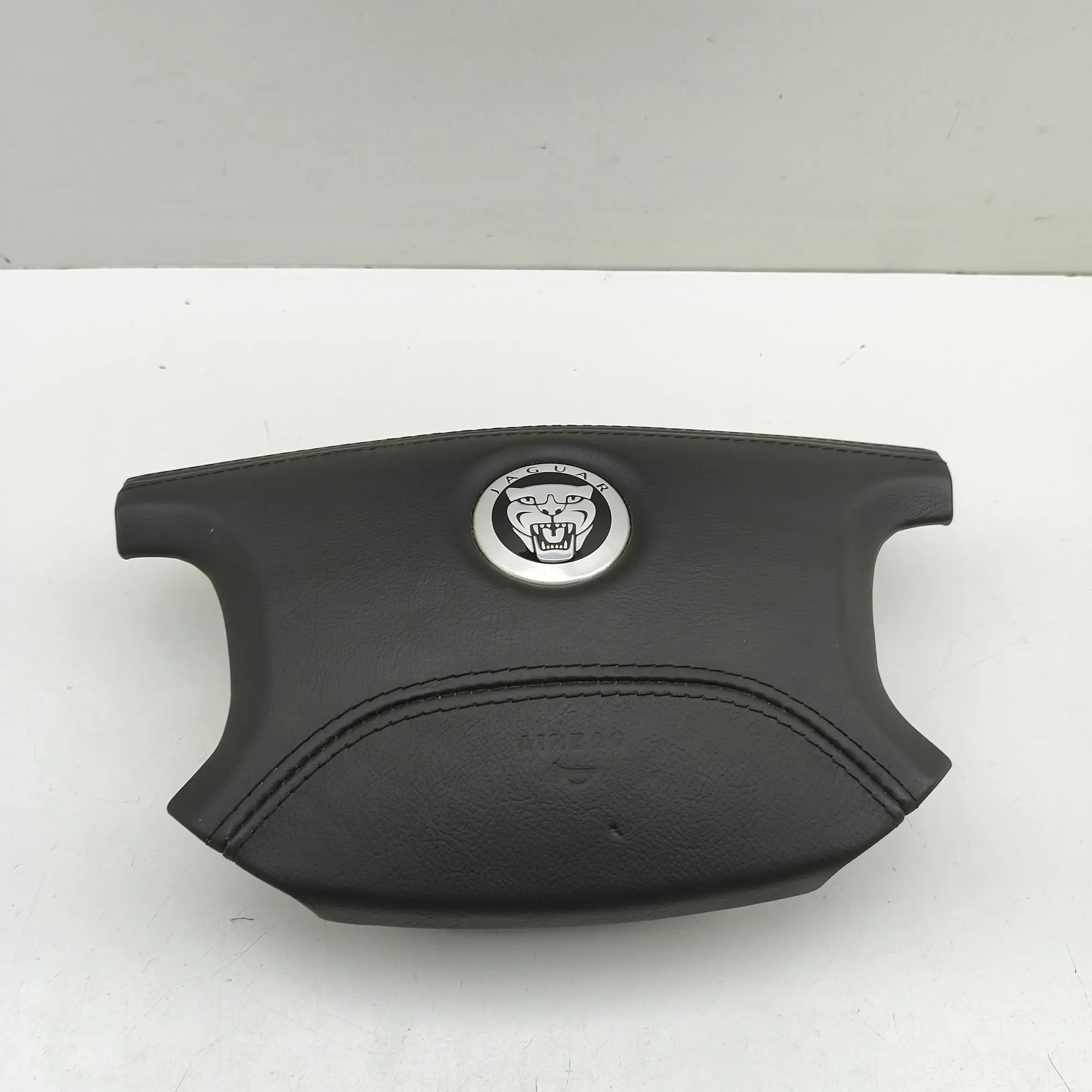Jaguar XJ Steering Wheel Safety Bag SRS Steering Wheel Safety Bag SRS — JAGUAR XJ (X350...