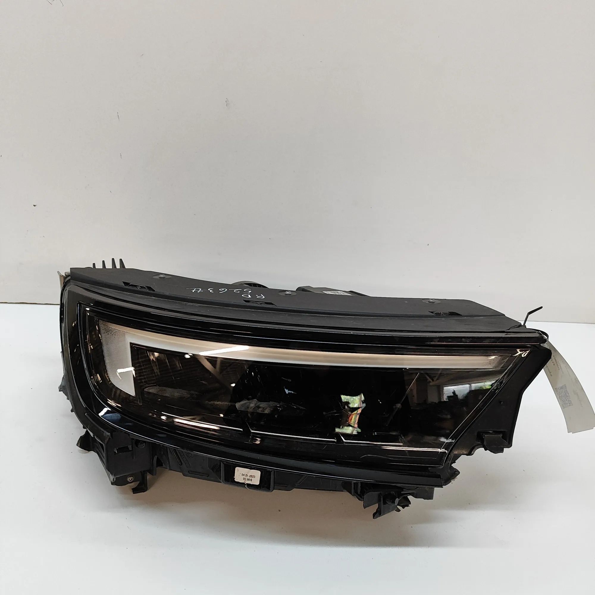 Opel Mokka (B) Front Right Headlight Front Right Headlight — OPEL MOKKA (2020-...) —...