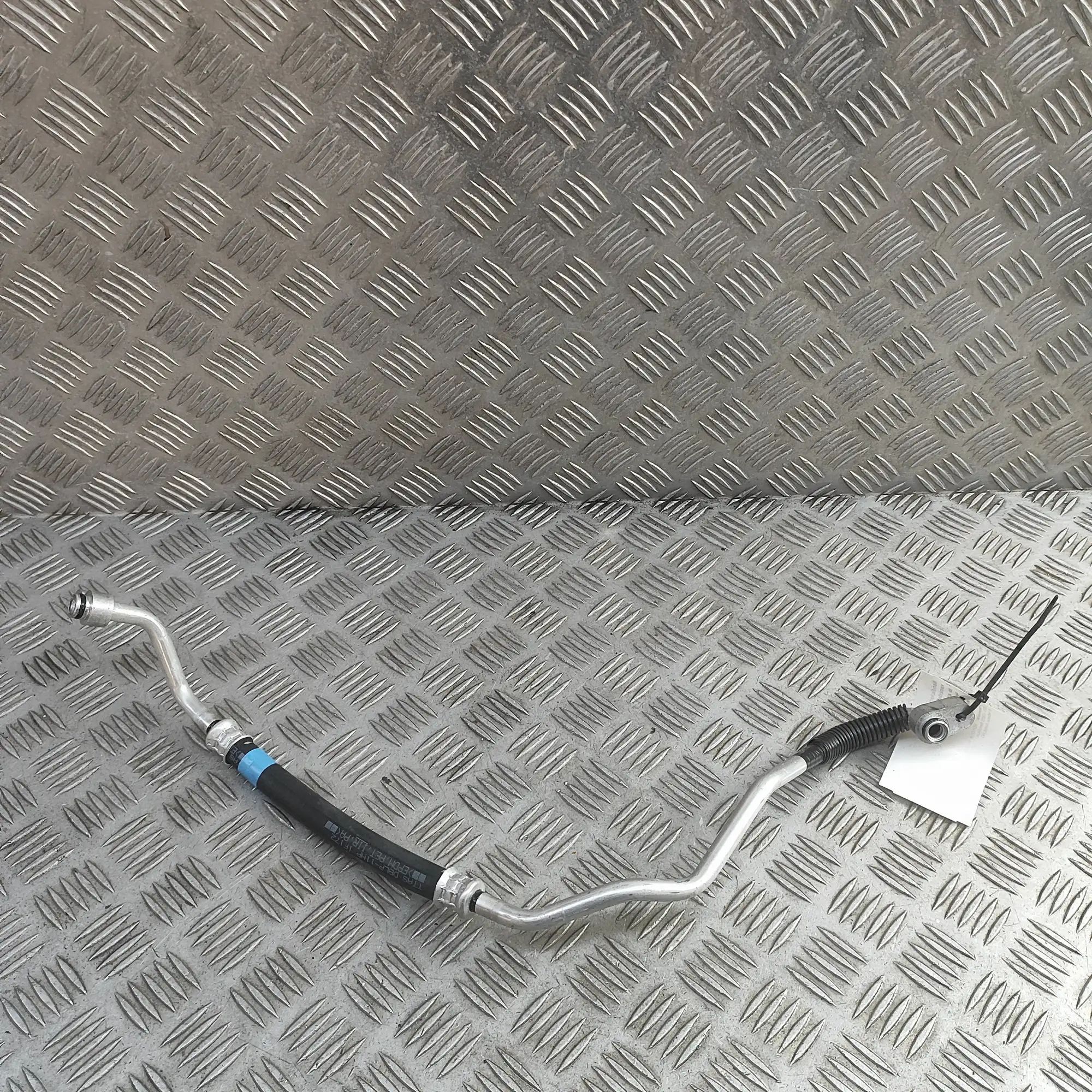 Toyota Prius A/C Air Con Hose Pipe A/C Air Con Hose Pipe — TOYOTA PRIUS (_W6_) (20...
