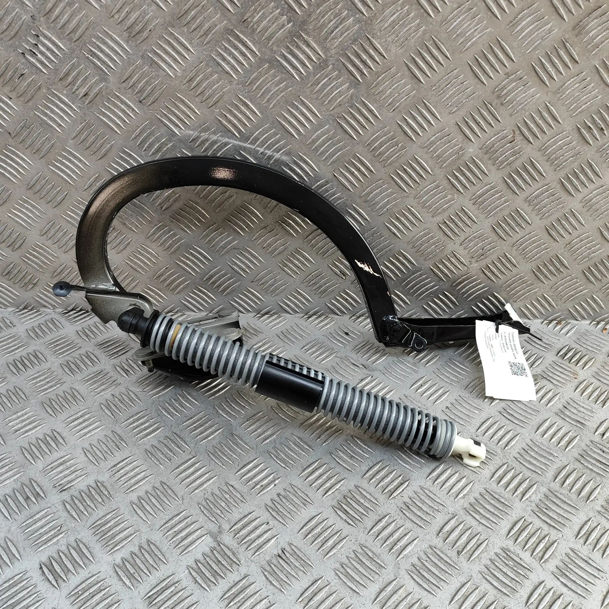 BMW 5 / i5 (G60 / G61) Right Side Bootlid Hinge Right Side Bootlid Hinge — BMW 5 SERIES (G60) (...