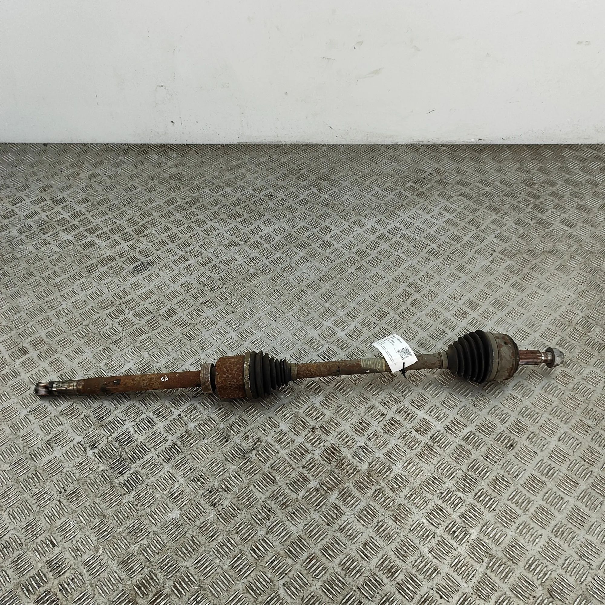 Renault Master Front Right Driveshaft Front Right Driveshaft — RENAULT MASTER (III Va...