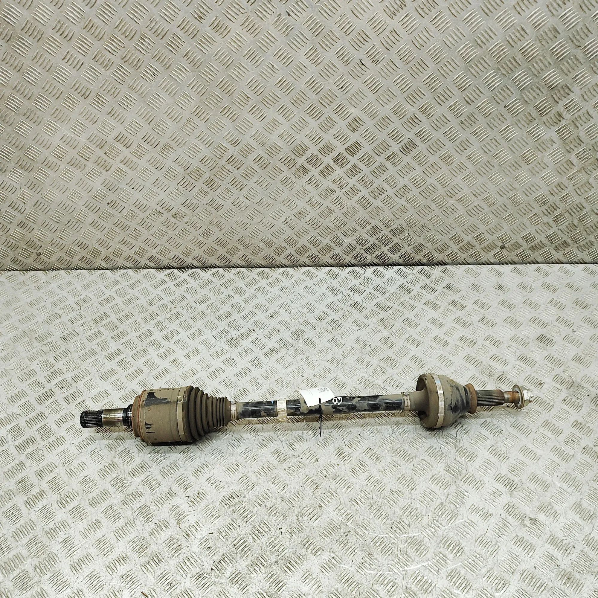 Maserati Levante Rear Right Driveshaft Rear Right Driveshaft — MASERATI LEVANTE (SUV M...