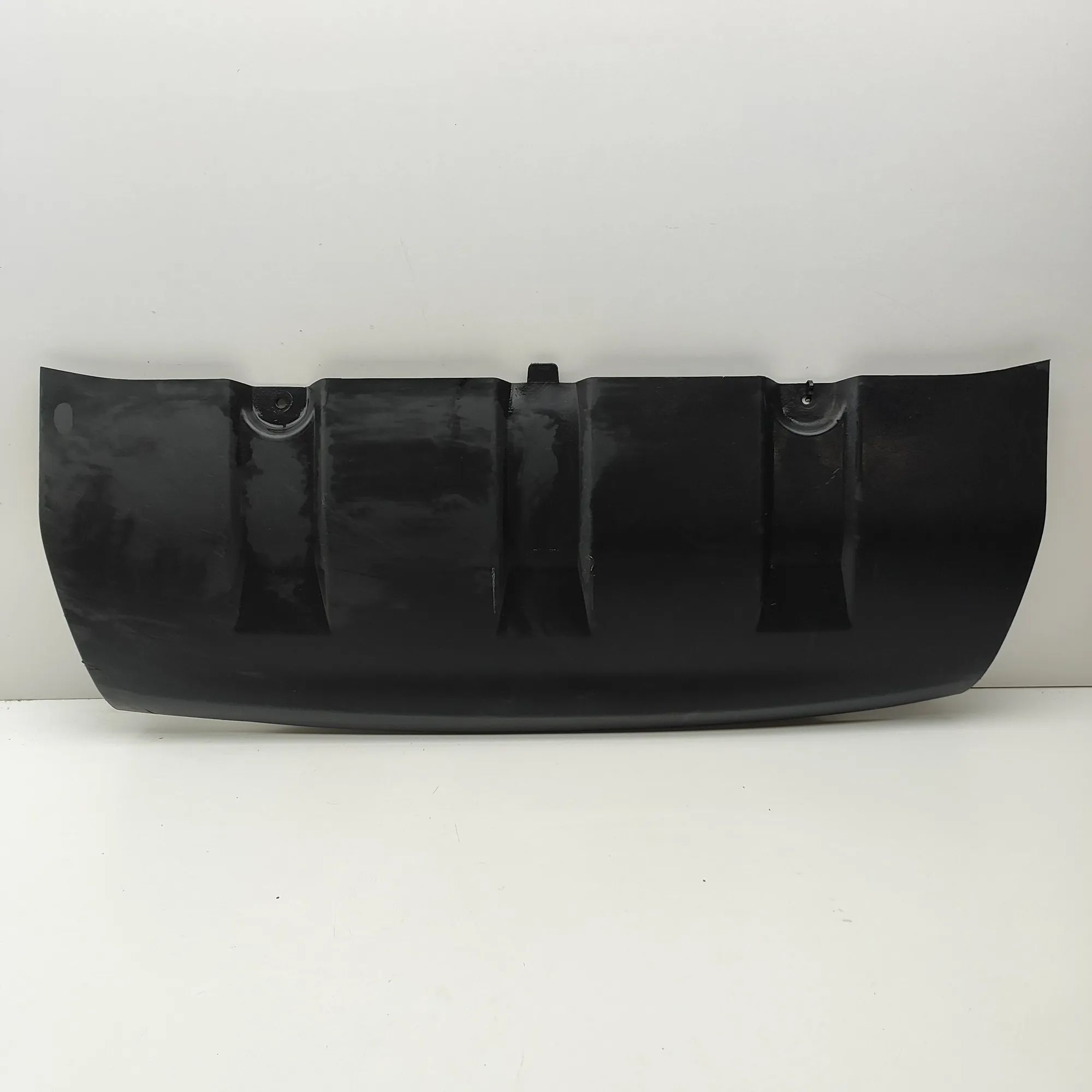 Land Rover Range Rover Evoque Front Bumper Underbody Cover Front Bumper Underbody Cover — LAND ROVER RANGE...
