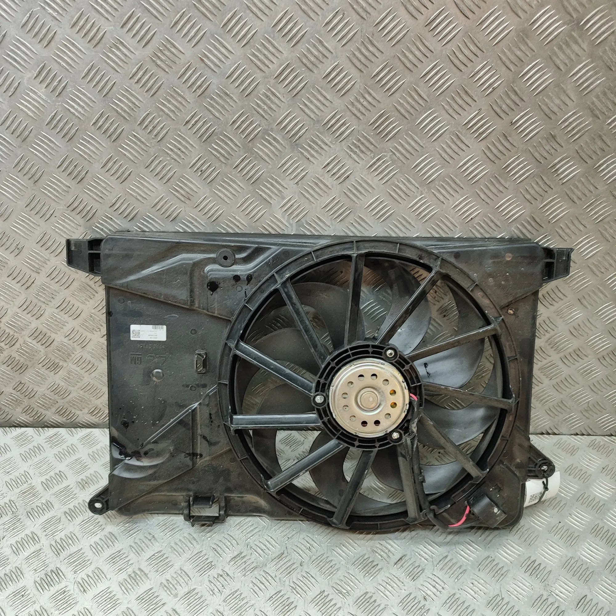 Opel Mokka (A) Engine Cooling Fan Shroud Engine Cooling Fan Shroud — OPEL MOKKA (MOKKA X...