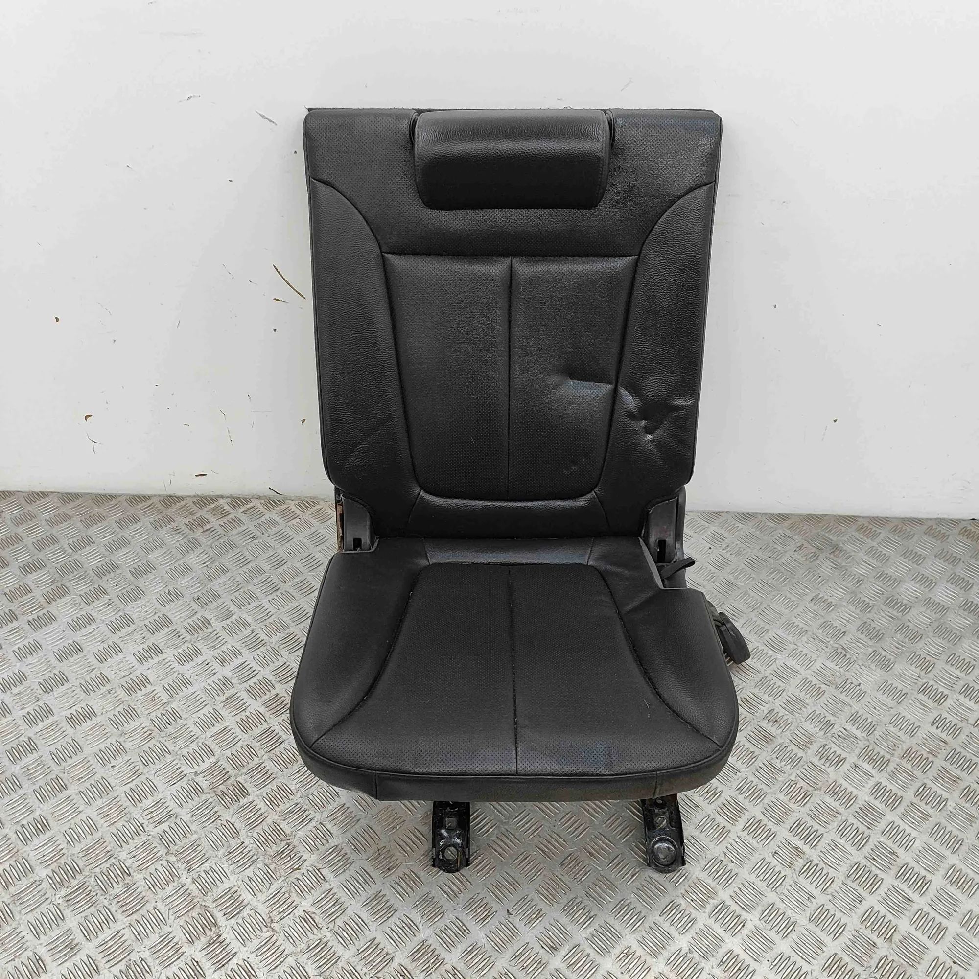 Hyundai Santa Fe Takapenkki Rear seat — HYUNDAI SANTA (FÉ II CM) (2005-2012...