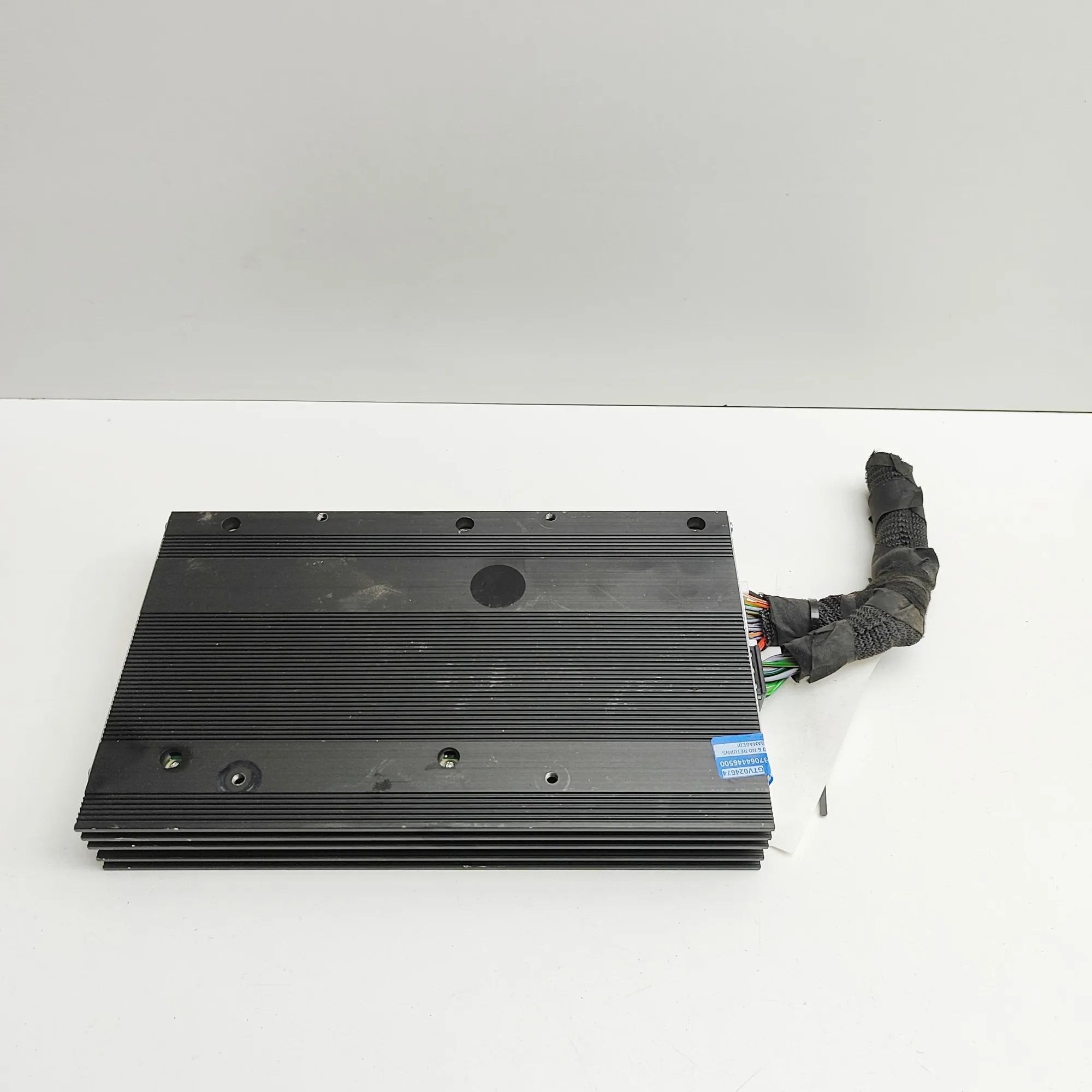 Jeep Compass Sound amplifier Sound amplifier — JEEP COMPASS (MP) (2016-...) ...