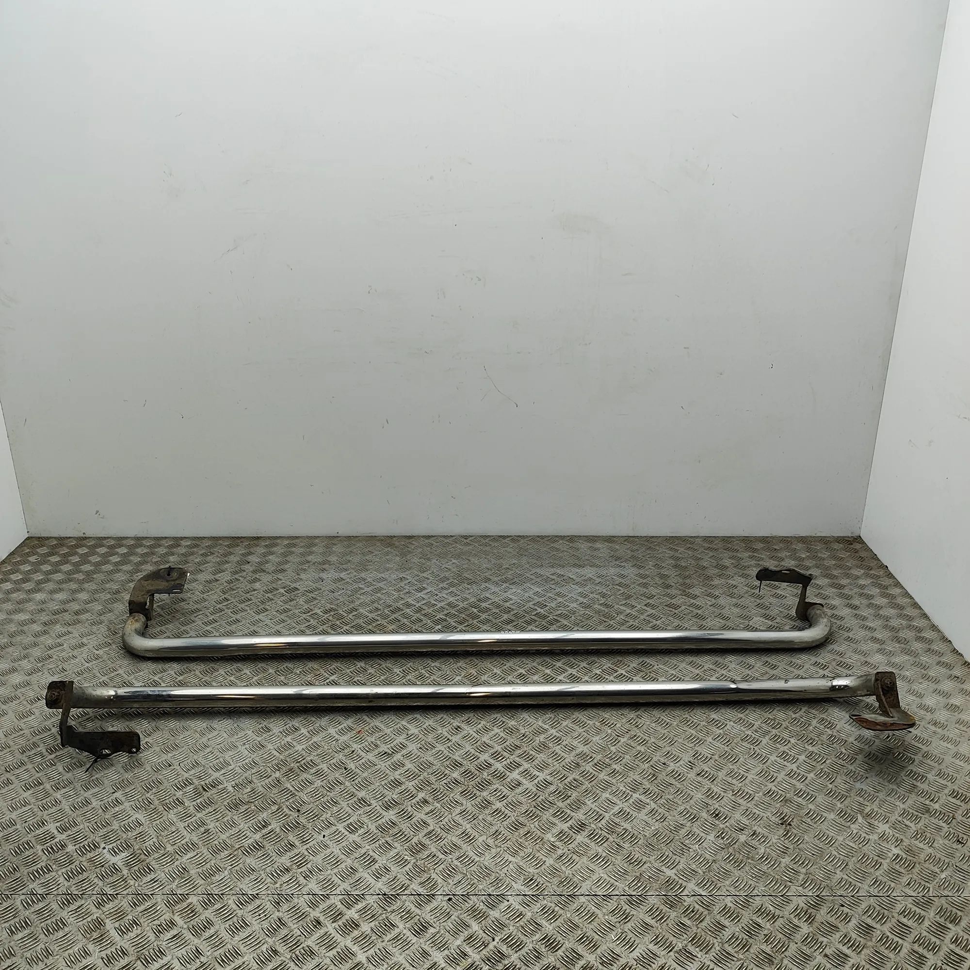 Volkswagen Caddy (2K) Sideskirt Kit