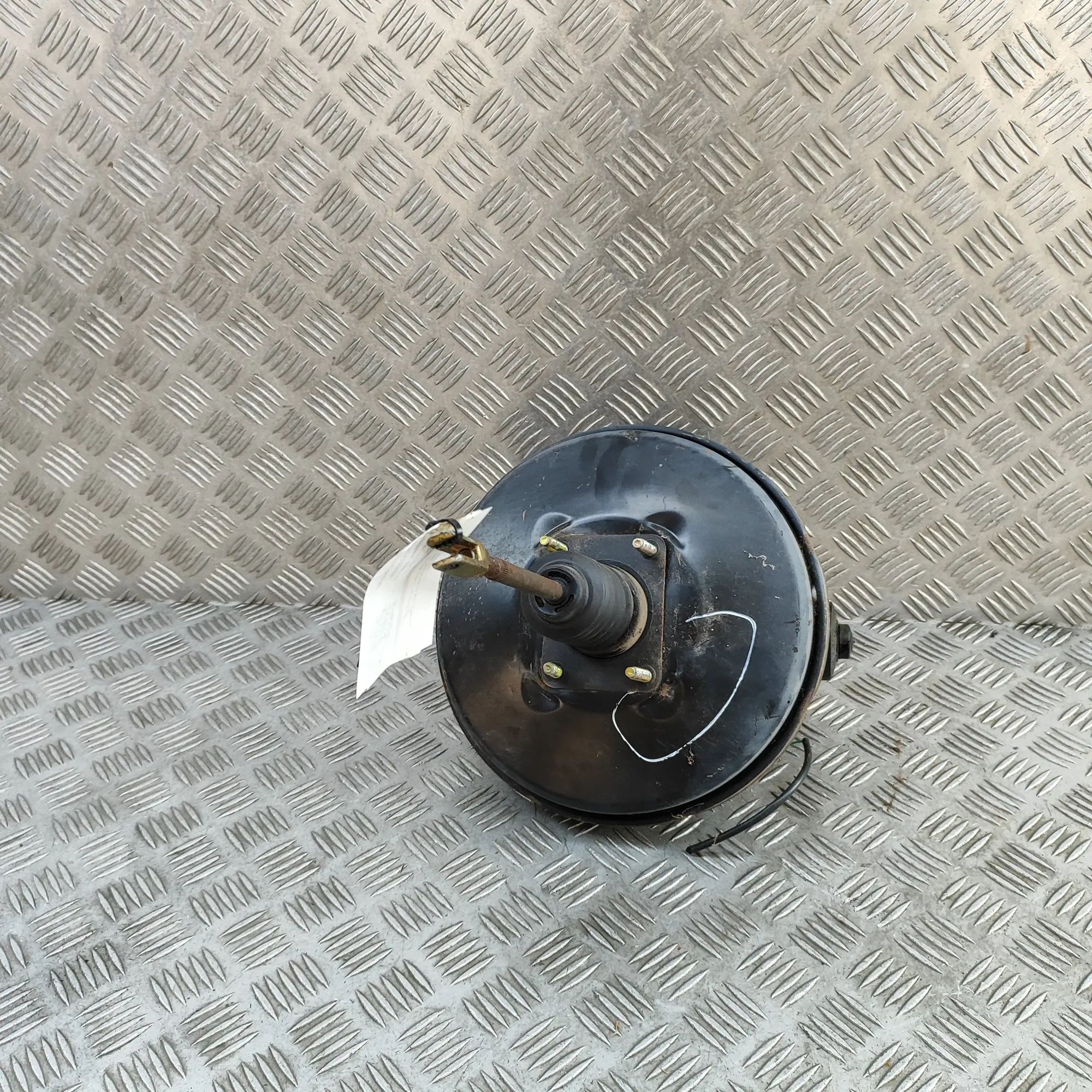 Toyota Land Cruiser 100 Brake Servo Booster Brake Servo Booster — TOYOTA LAND CRUISER (120 ...