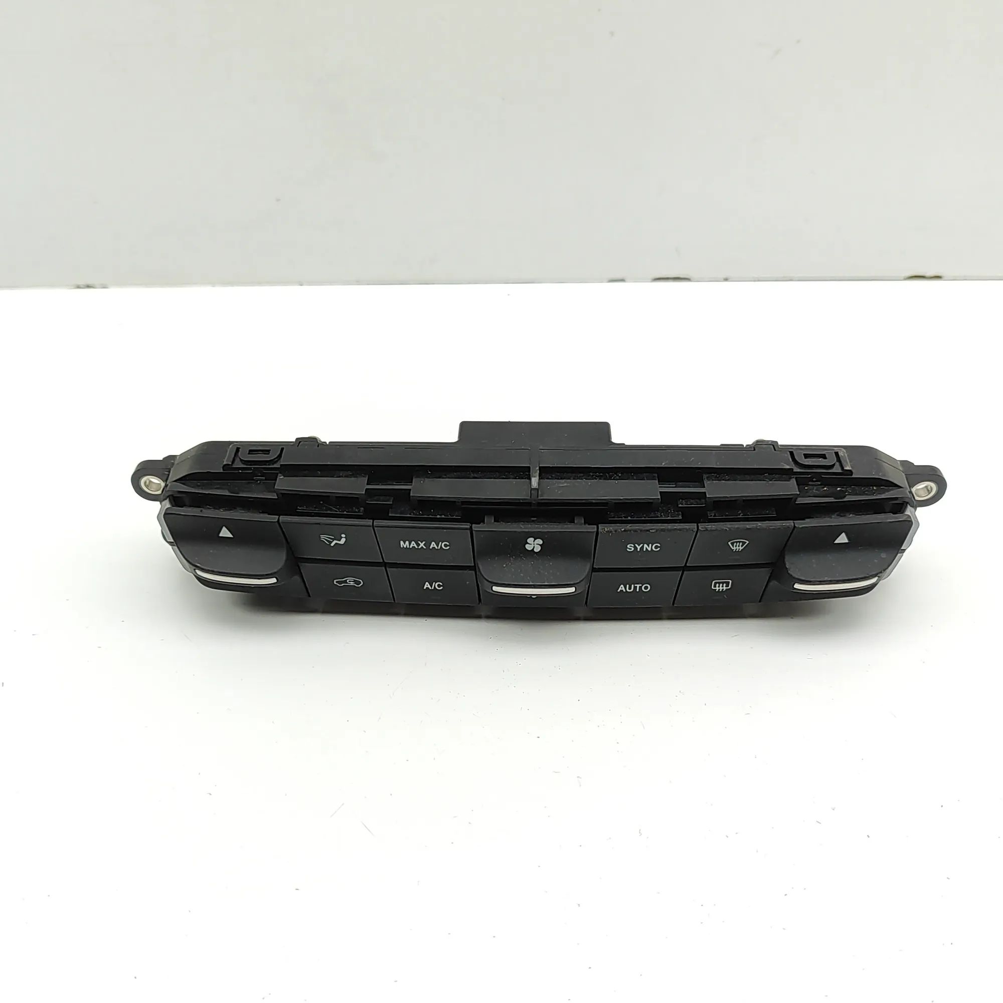 Maserati Levante Climate control unit Climate control unit — MASERATI LEVANTE (SUV M1...