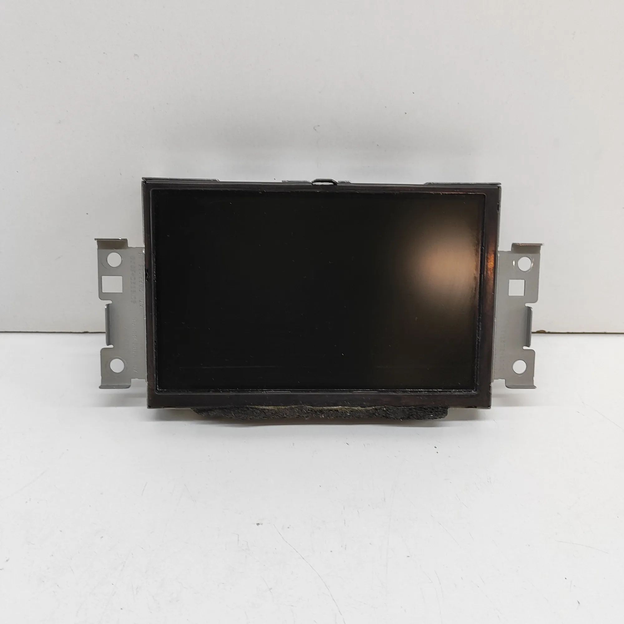 Volvo V60 Navigation display Navigation display — VOLVO V60 (2010-2018) — 31...