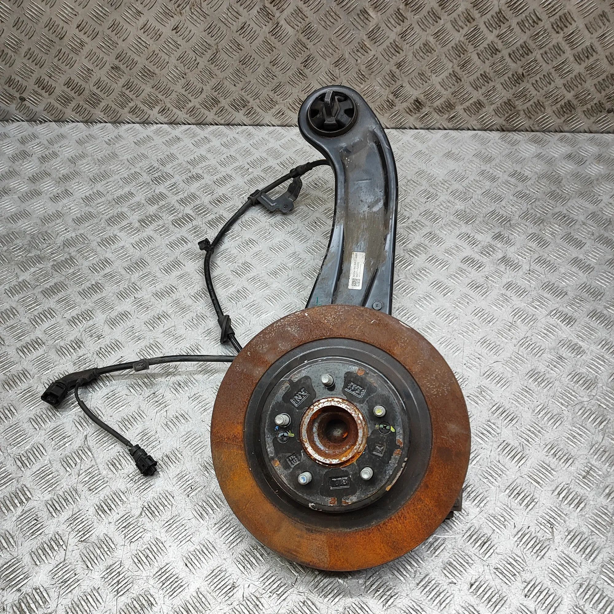 Kia Sportage Rear Right Wheel Hub Rear Right Wheel Hub — KIA SPORTAGE (V NQ5) (20...
