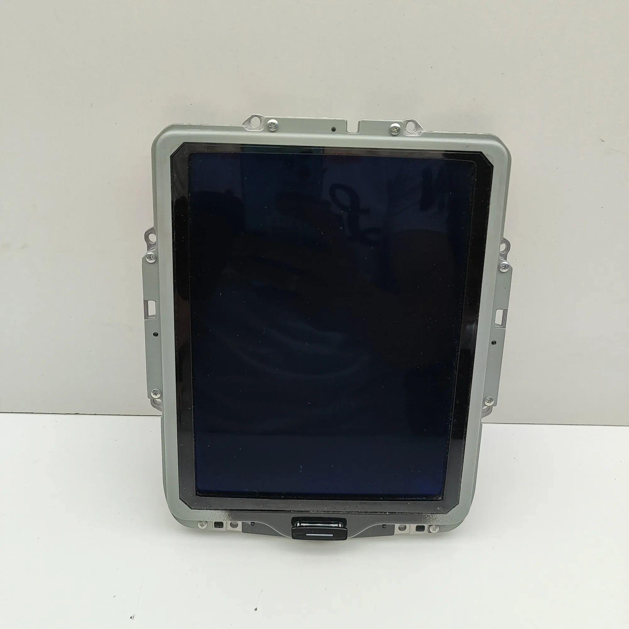 Volvo V60 Navigation display Navigation display — VOLVO V60 (II 225, 227) (2...