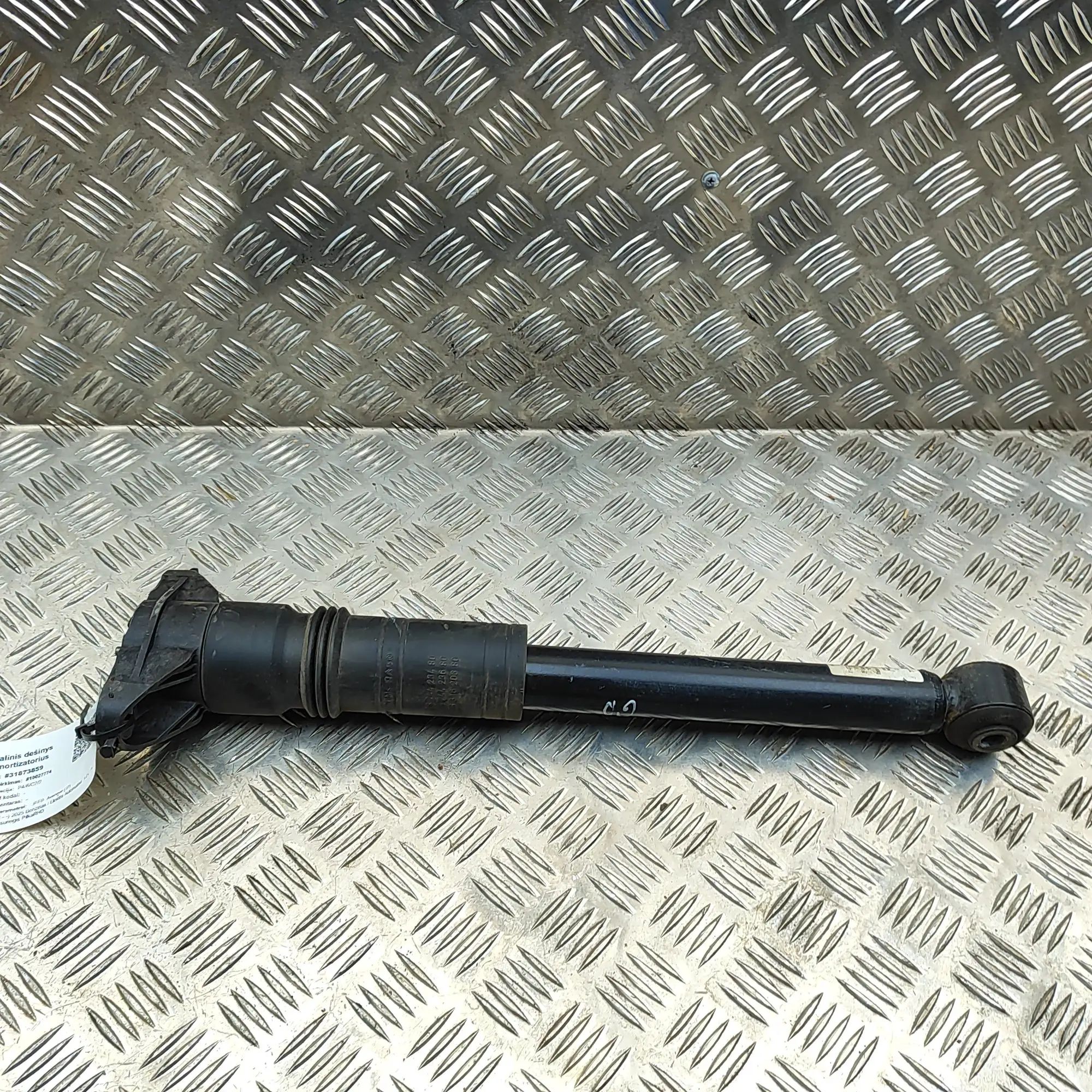 Jeep Avenger Shock absorber — rear right Shock absorber — rear right — JEEP AVENGER (J2)...