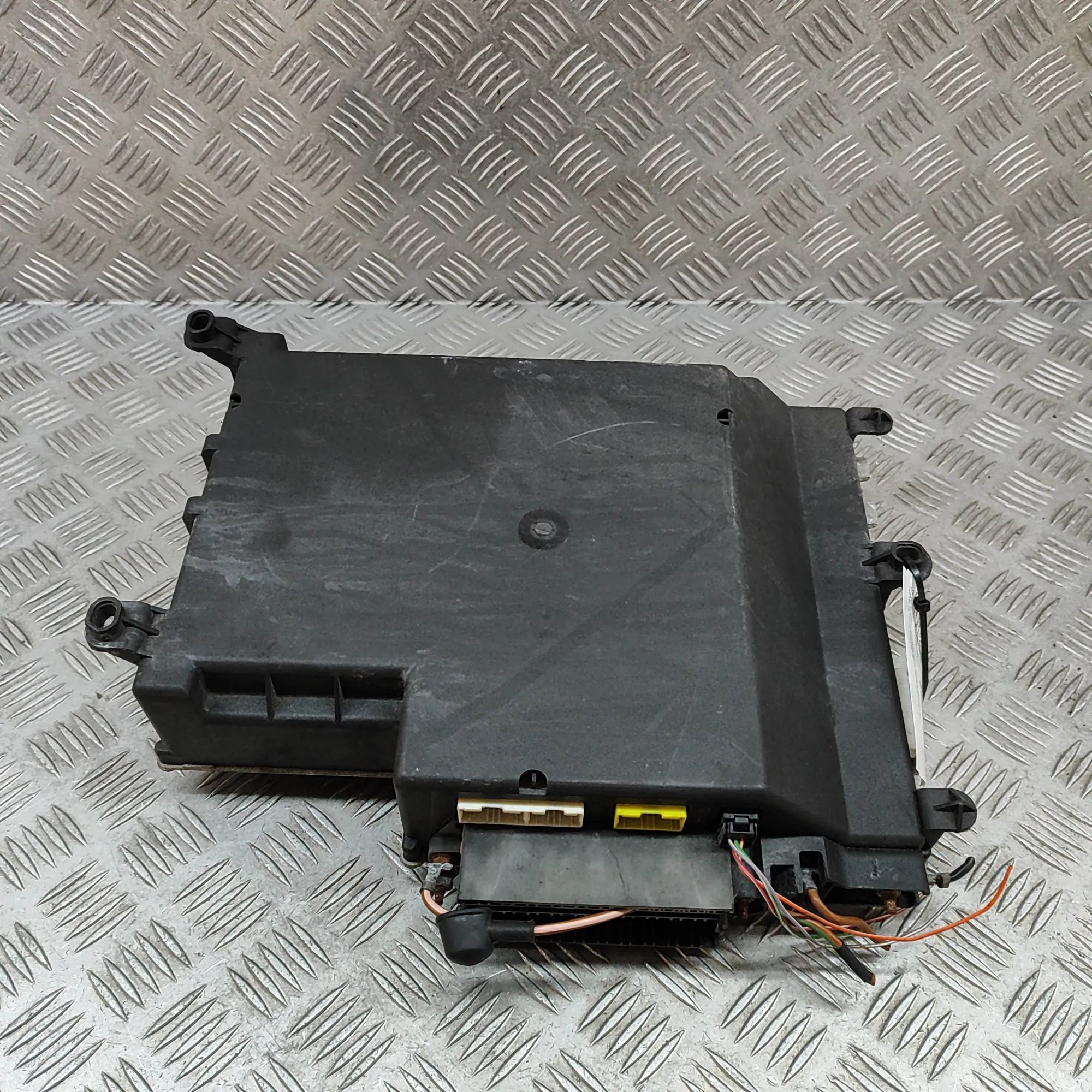 Land Rover Range Rover Comfort Control Unit Comfort Control Unit — LAND ROVER RANGE ROVER (...