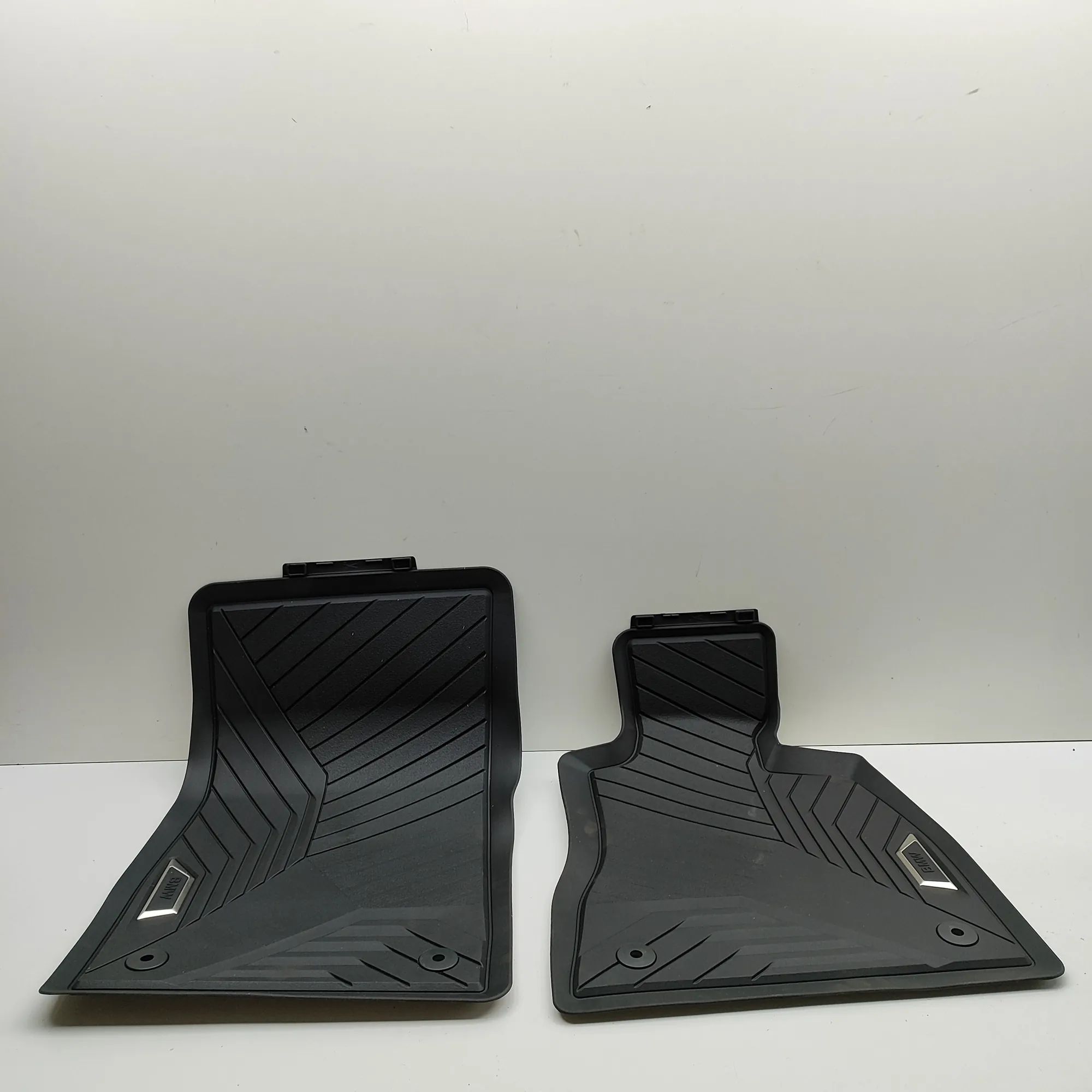 BMW 5 (G30 / G31) Floor Mat Set Floor mat set — BMW 5 SERIES (G60) (2023-PRESEN...