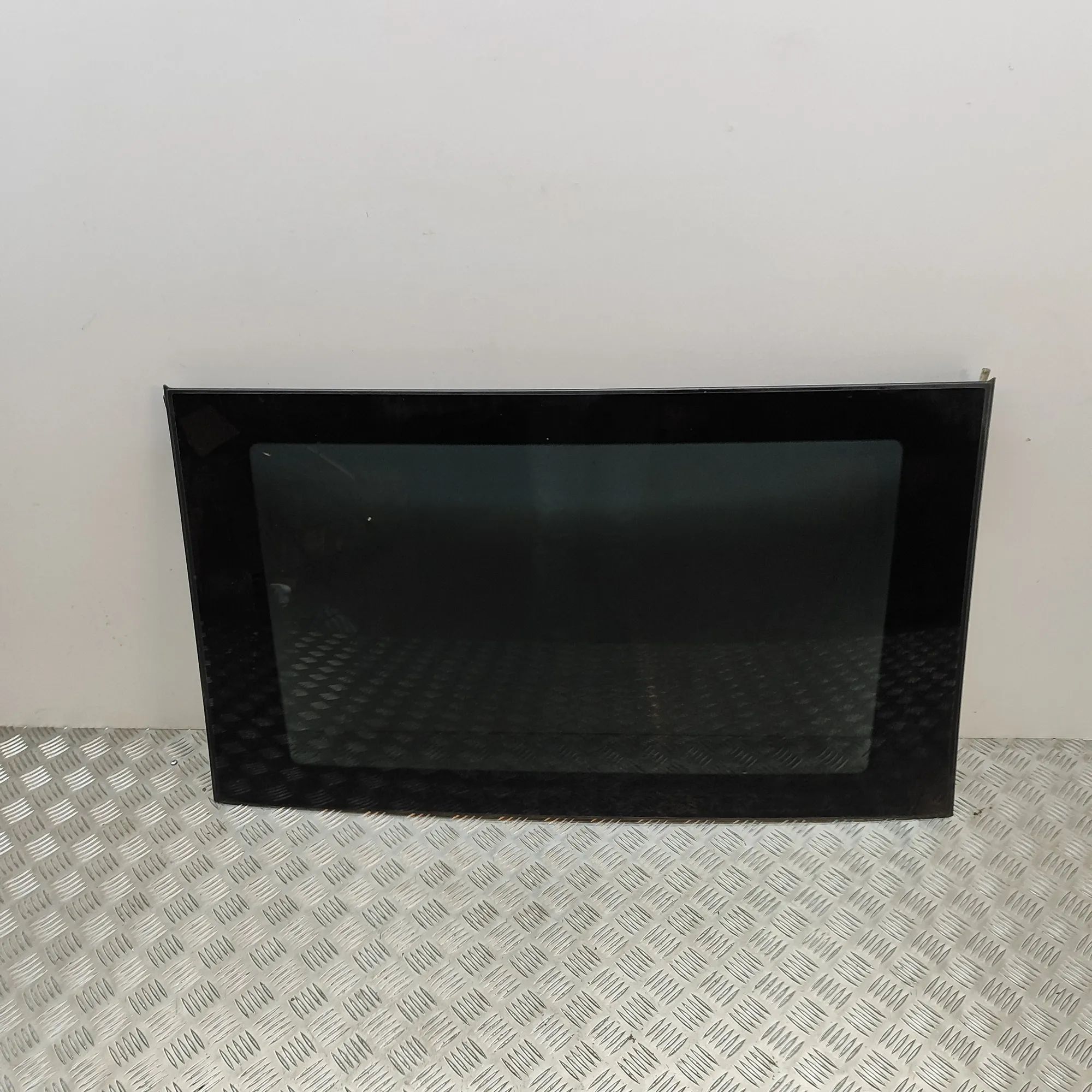 Mercedes-Benz GL / GLS (X166) Sunroof Sunroof — MERCEDES BENZ GLS (X166) (2015-...) —...