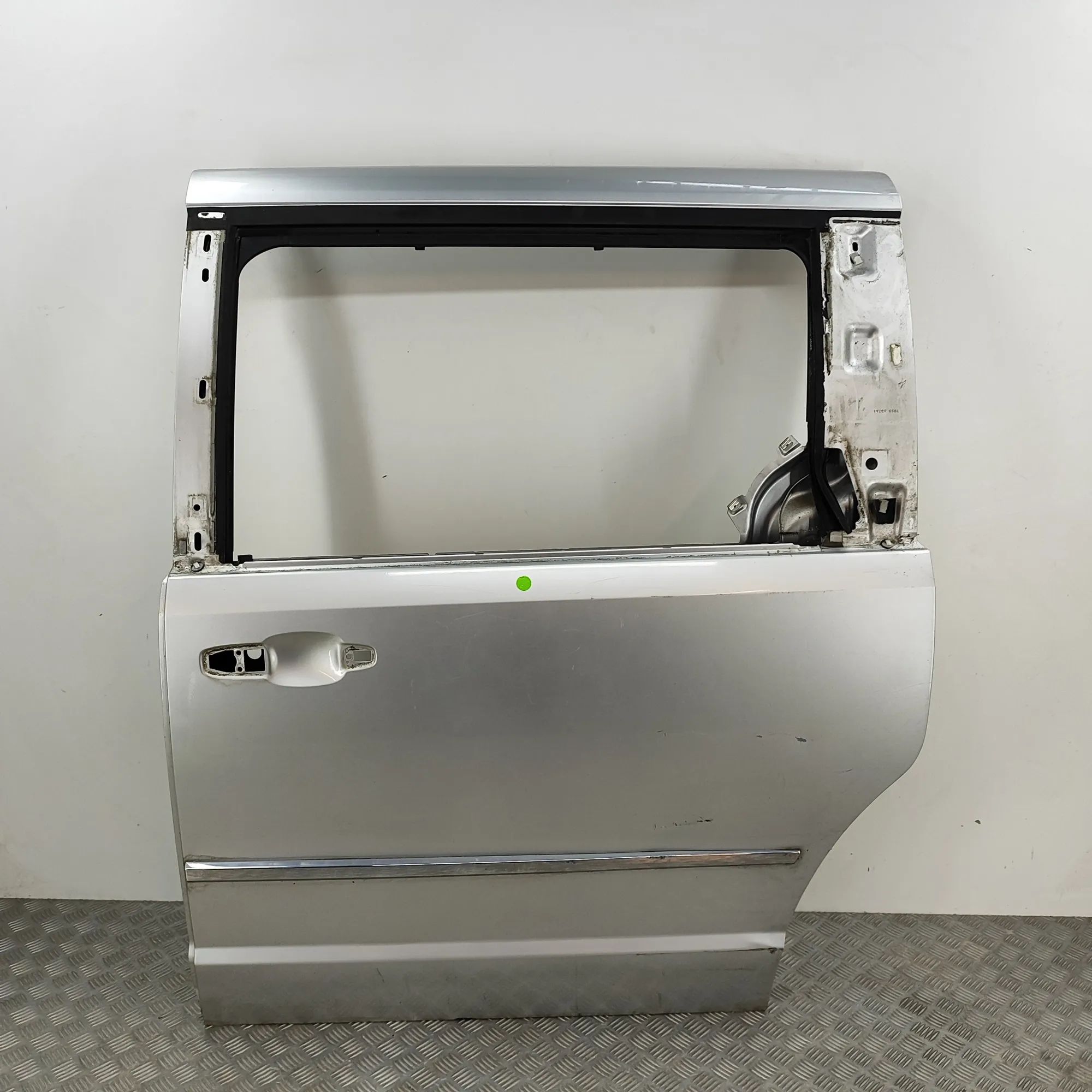 Chrysler Grand Voyager / Town & Country Door — rear left Door — rear left — CHRYSLER GRAND (VOYAGER V RT...