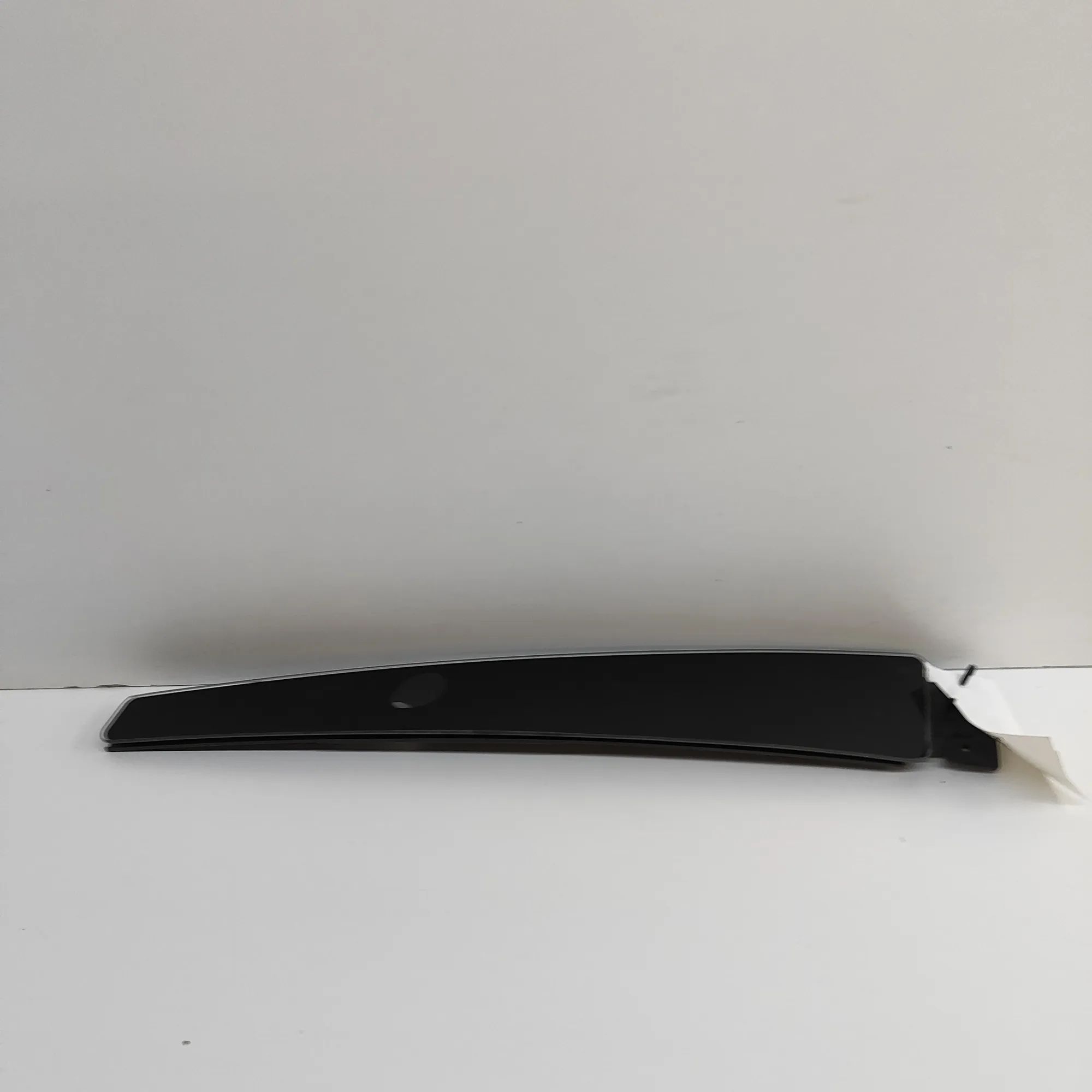 Tesla Model X Vertical door trim — rear — left Vertical door trim — rear — left — TESLA MODEL ...